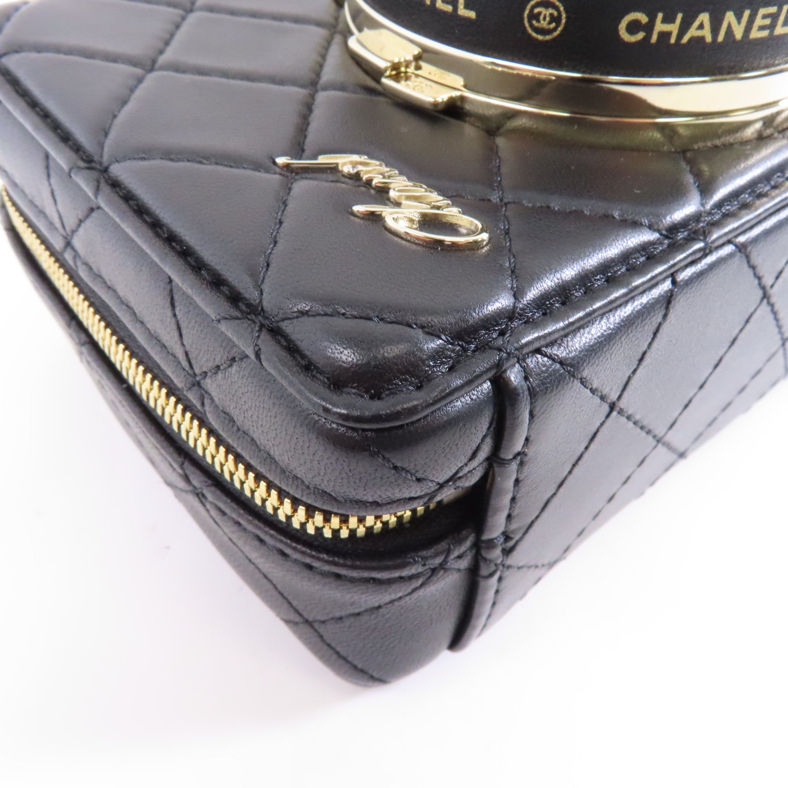 CHANEL 菱格羊皮皮革Camera Bag金扣鏈帶肩背袋黑色