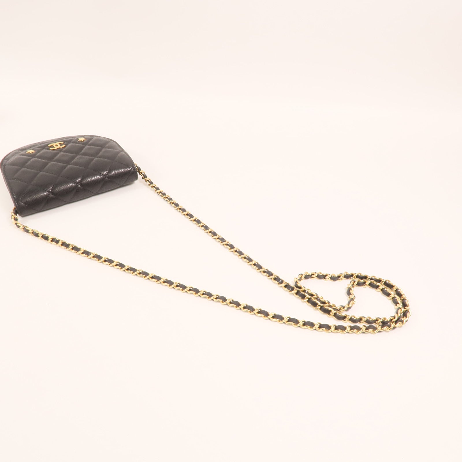 CHANEL 牛皮皮革Chain Shoulder金扣鏈帶肩背袋