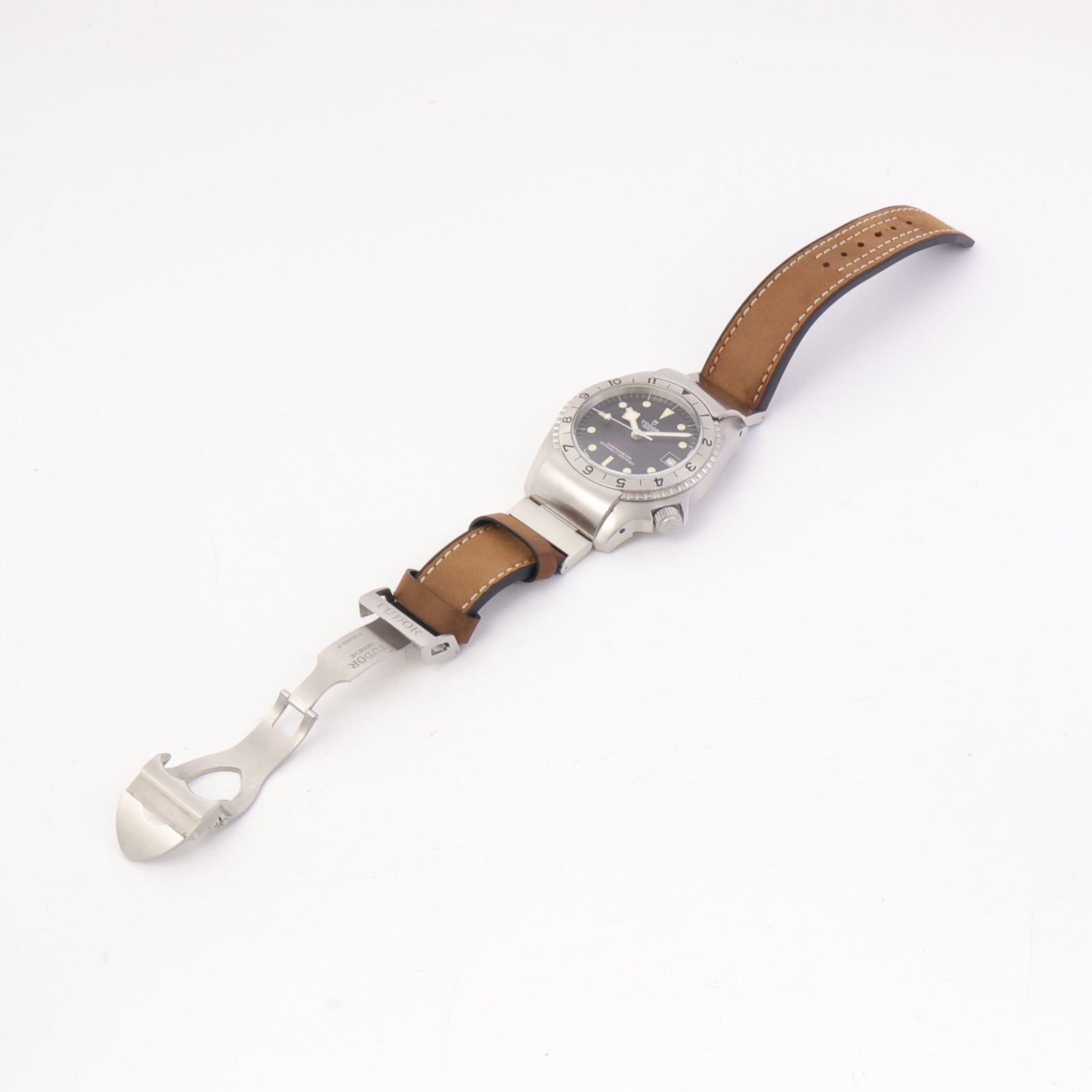 TUDOR Black Bay P01 70150