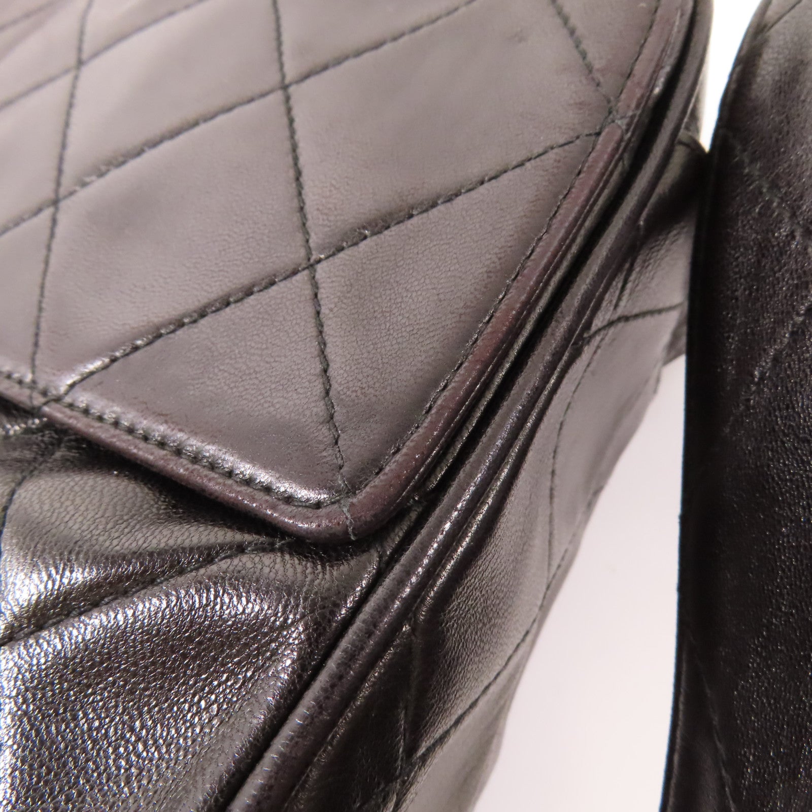 CHANEL 【激減優惠】羊皮皮革Vintage Shoulder Bag金扣肩背袋