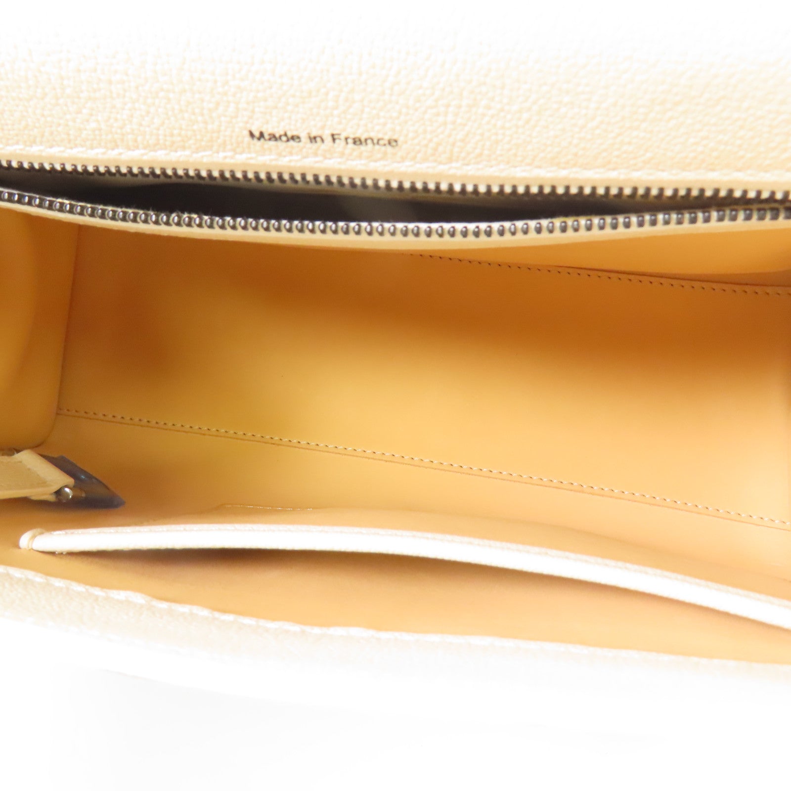 Delvaux 牛皮皮革Delvaux Shoulder Bag銀扣肩背袋黑色