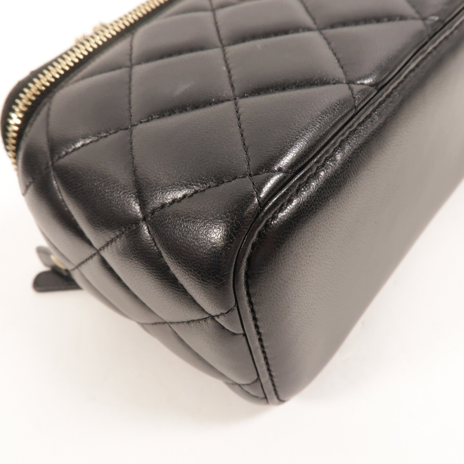 CHANEL 羊皮皮革Vanity Case鏈帶肩背袋