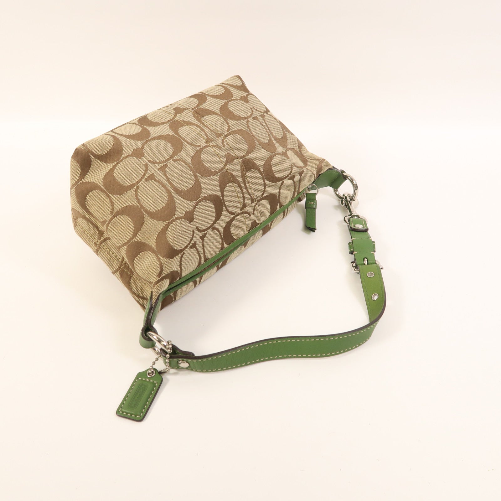 COACH 帆布Hand Bag銀扣手挽袋