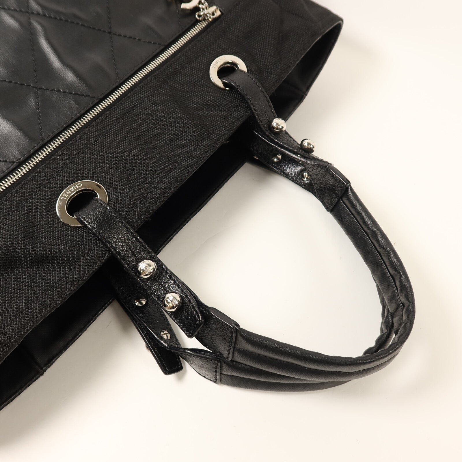 CHANEL 塗層帆布Paris-Biarritz Tote Bag銀扣手挽袋