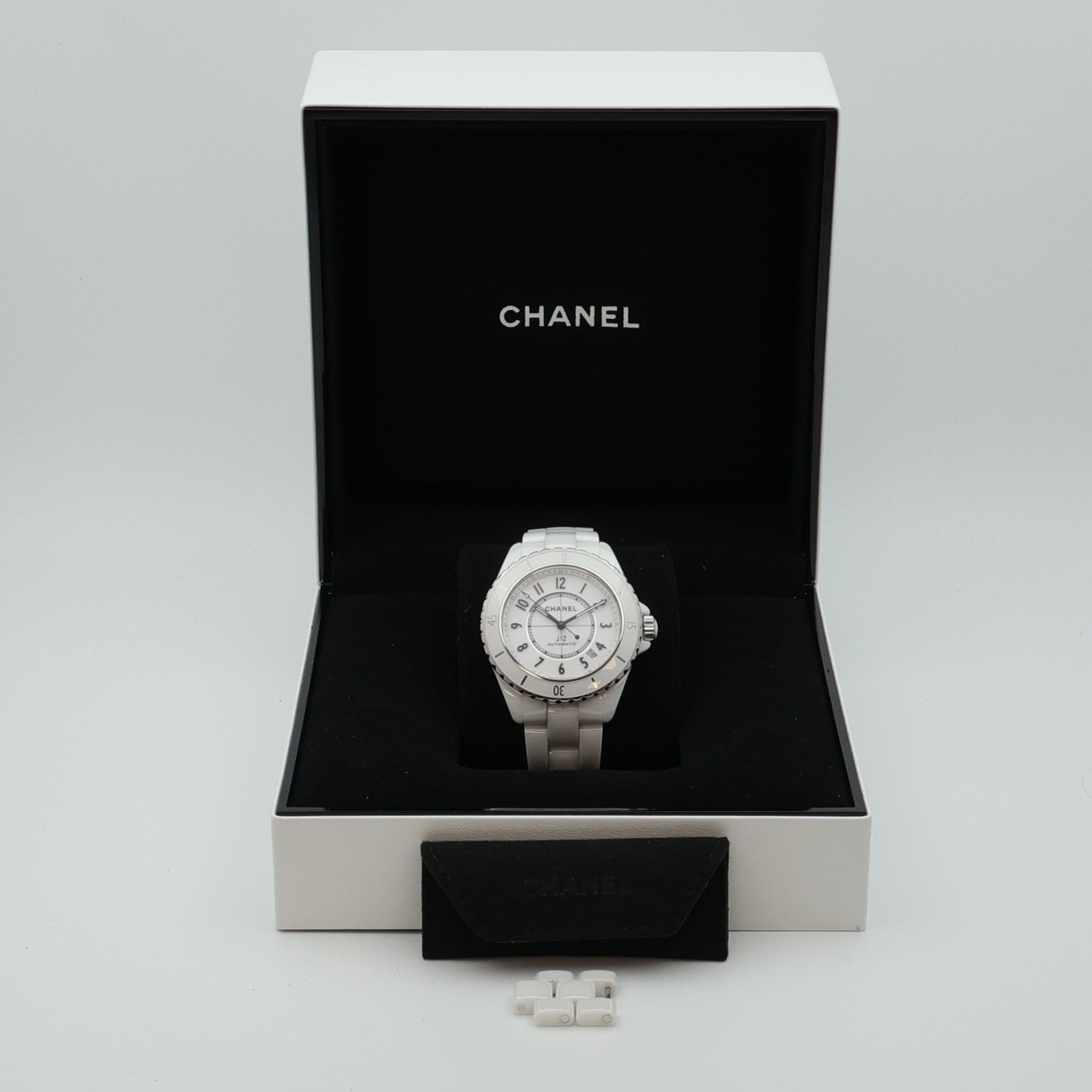 CHANEL J12 Watch H5700