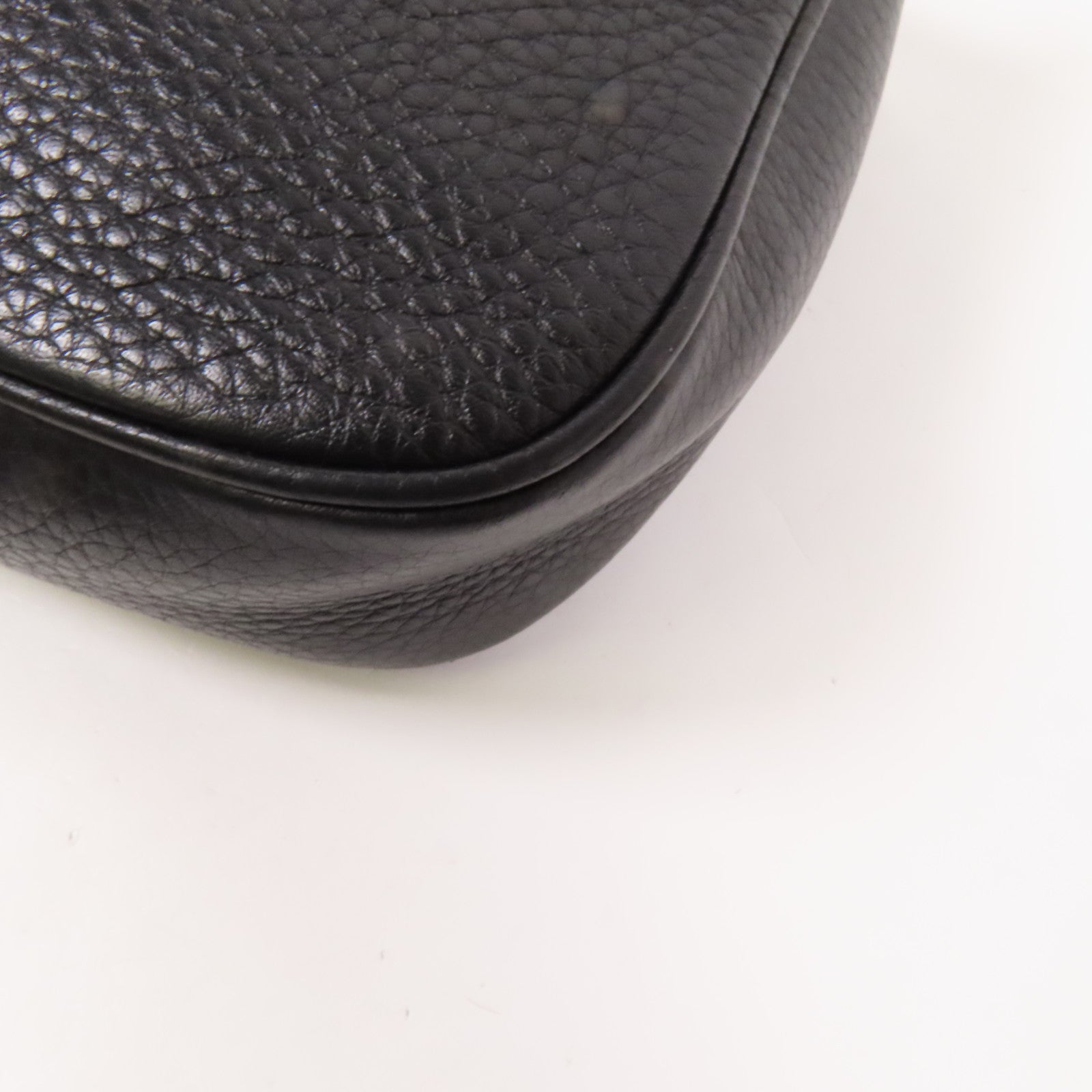 GUCCI 牛皮皮革Soho金扣鏈帶肩背袋