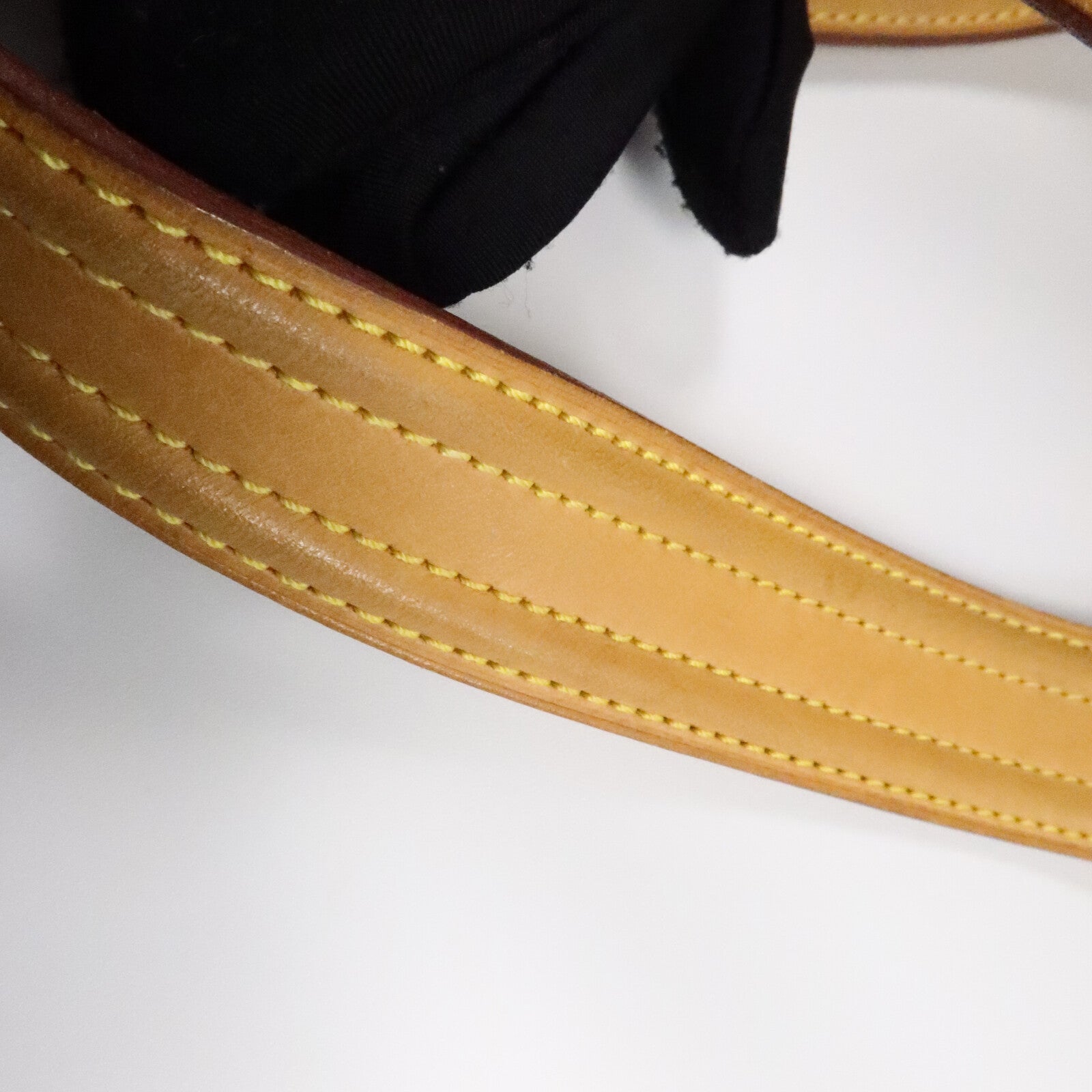 LOUIS VUITTON Monogram Multipli Cite肩背袋