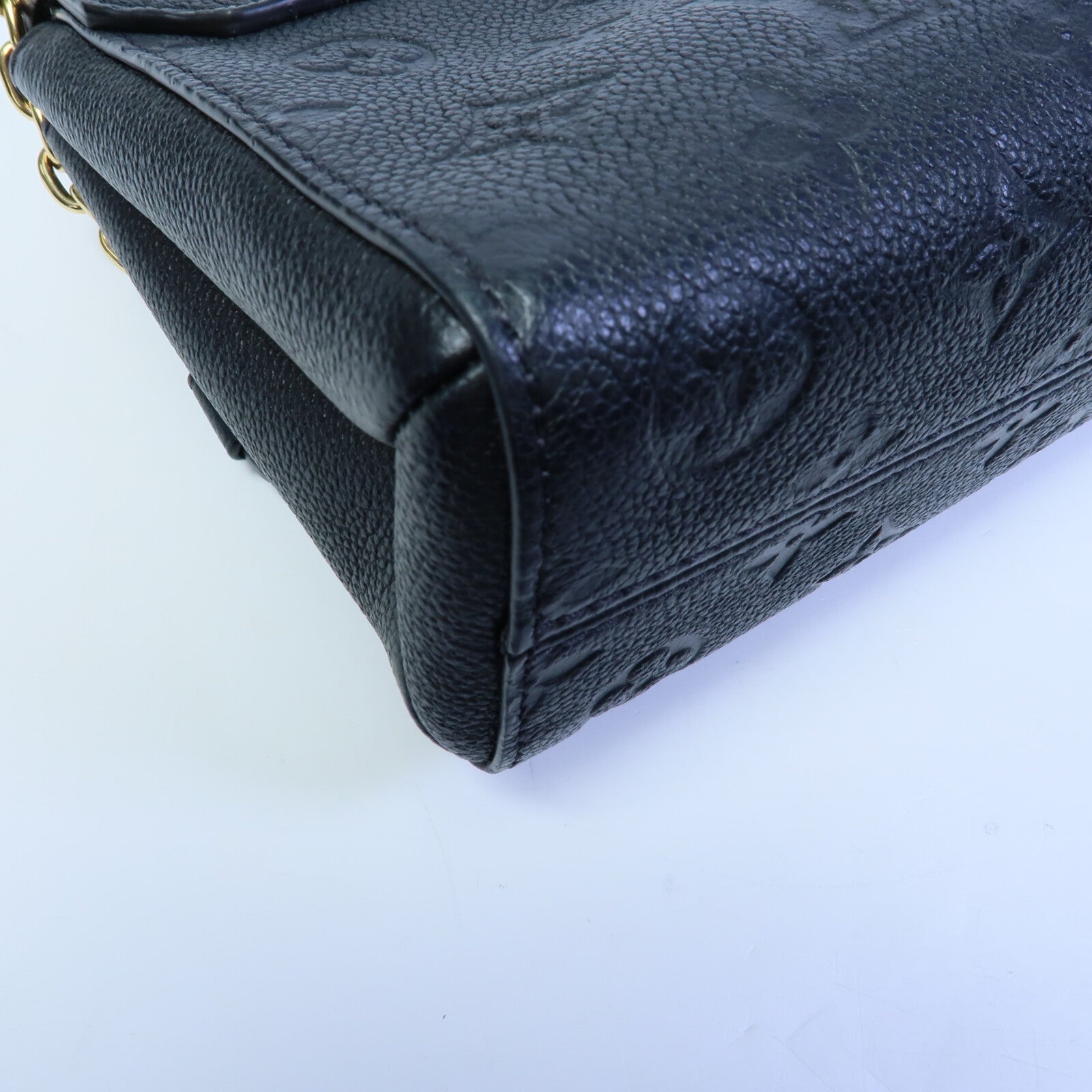 LOUIS VUITTON Monogram Empreinte Vavin BB鏈帶肩背袋