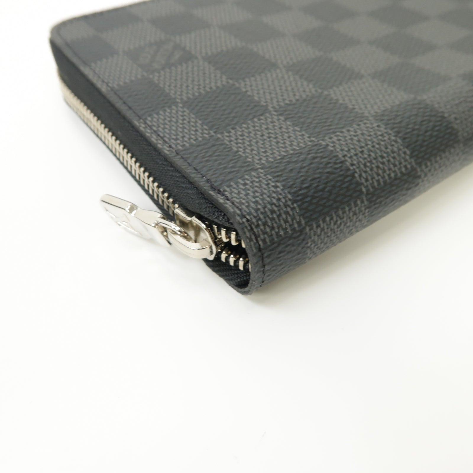 LOUIS VUITTON 【激減優惠】Damier Graphite Zippy Organizer Wallet銀扣長錢包黑色/灰色