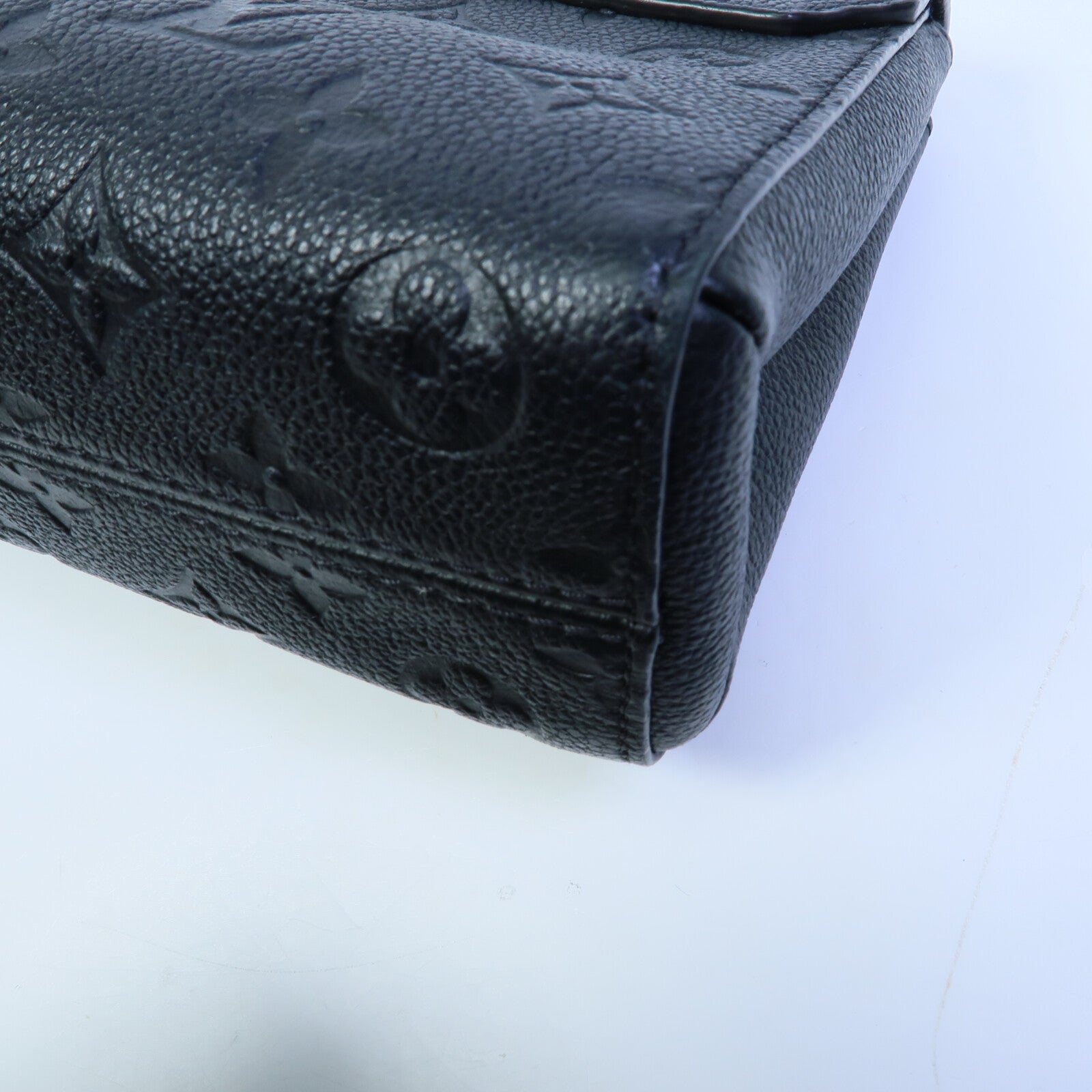 LOUIS VUITTON Monogram Empreinte Vavin BB鏈帶肩背袋