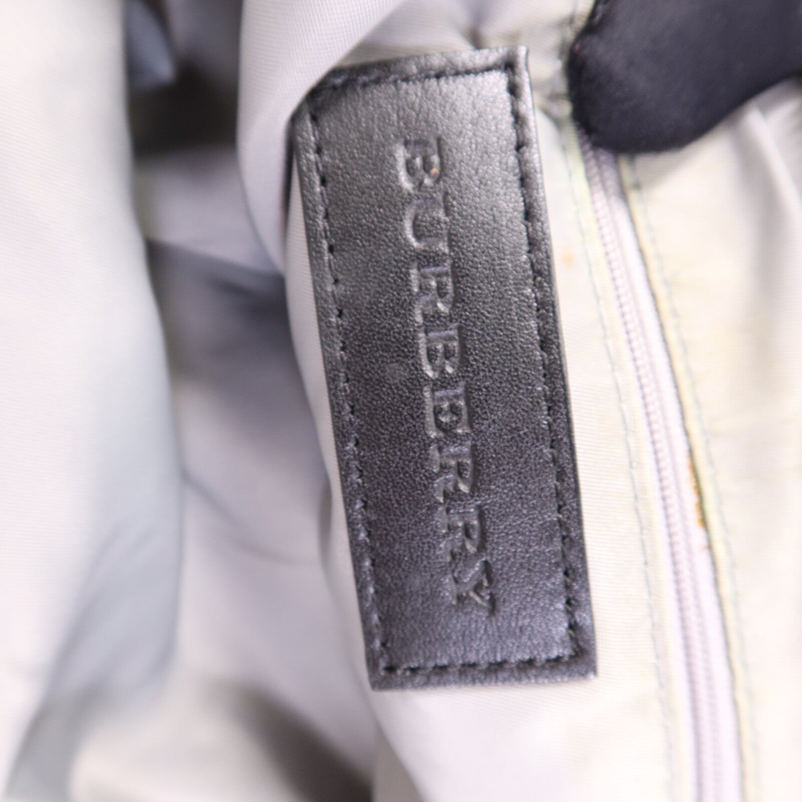 BURBERRY 尼龍Buckleigh Tote肩背袋