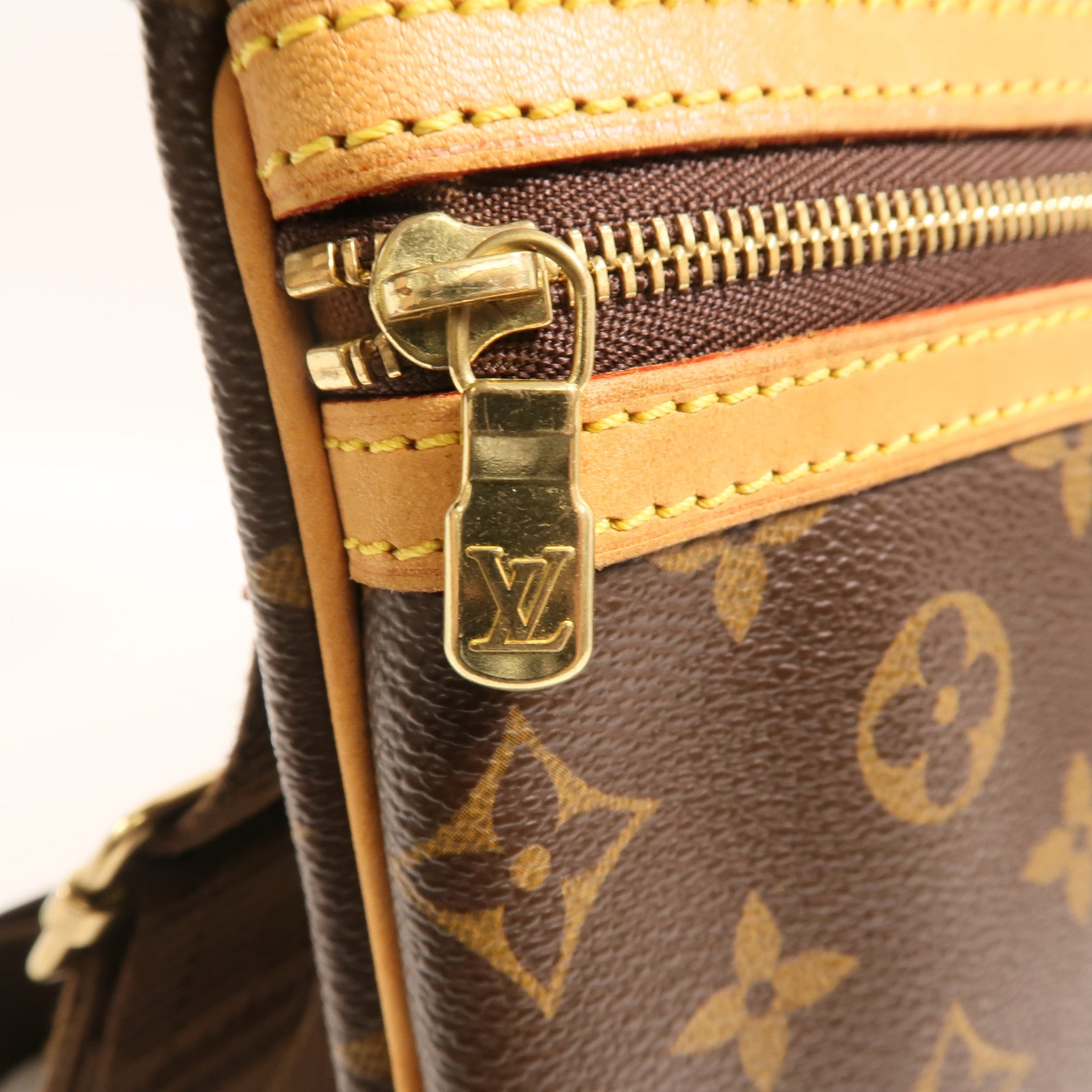 LOUIS VUITTON Monogram Pochette Bosphore金扣肩背袋棕色