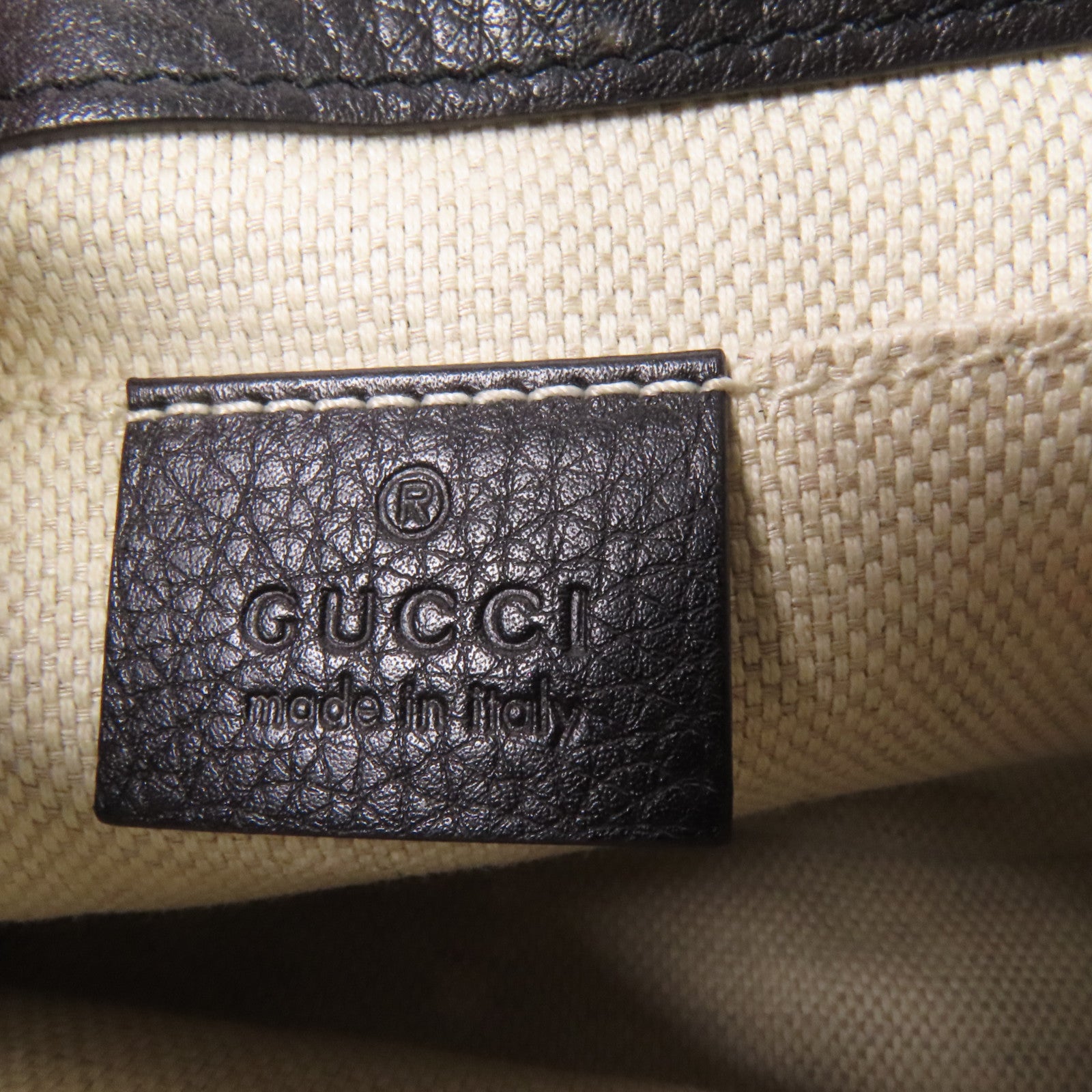 GUCCI 牛皮皮革Soho金扣鏈帶肩背袋