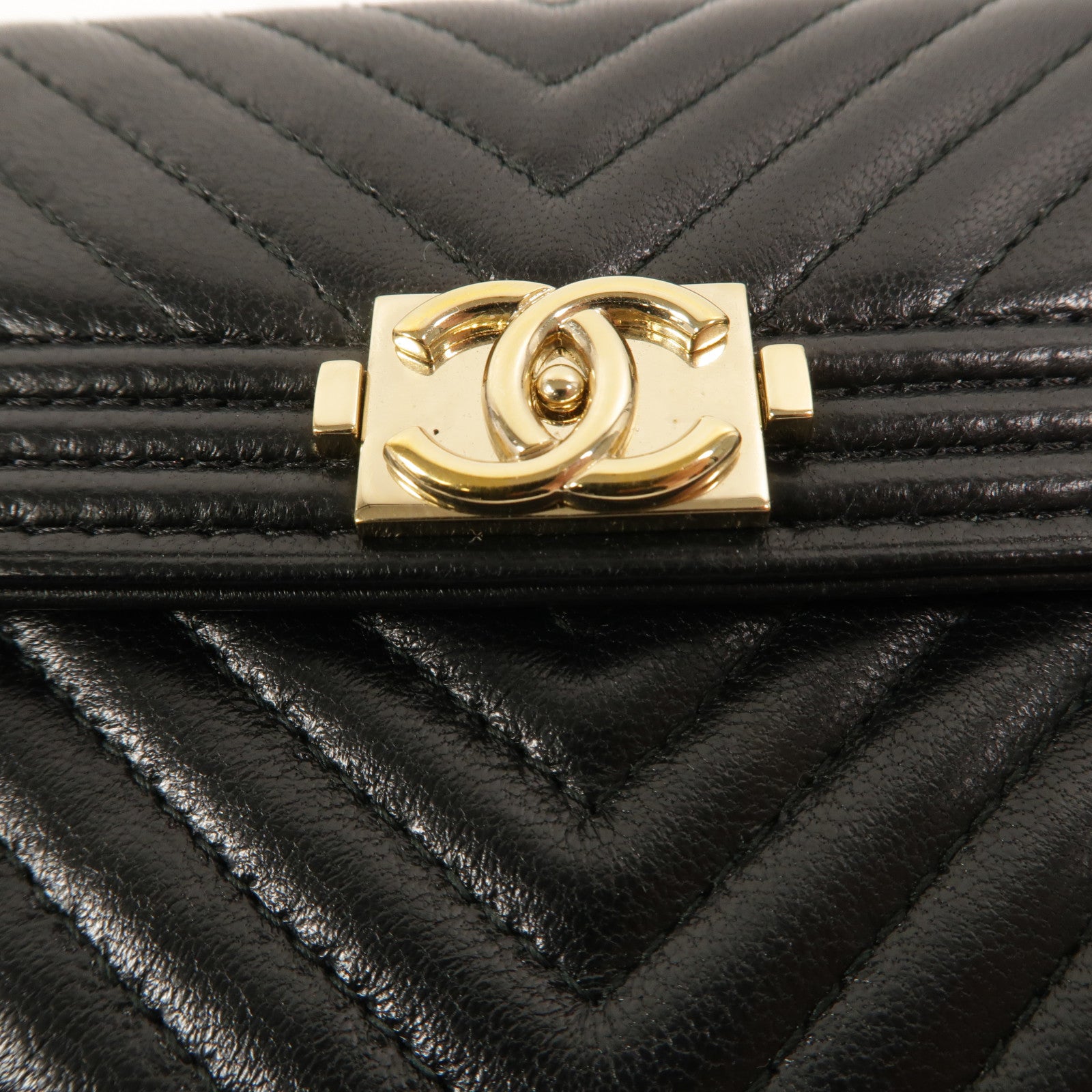 CHANEL 羊皮皮革Boy Chanel Wallet長錢包