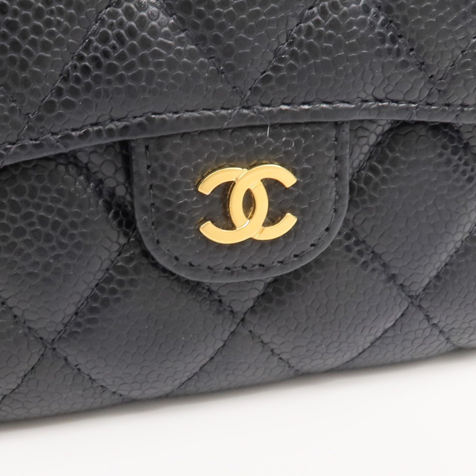 CHANEL 牛皮皮革Wallet金扣錢包