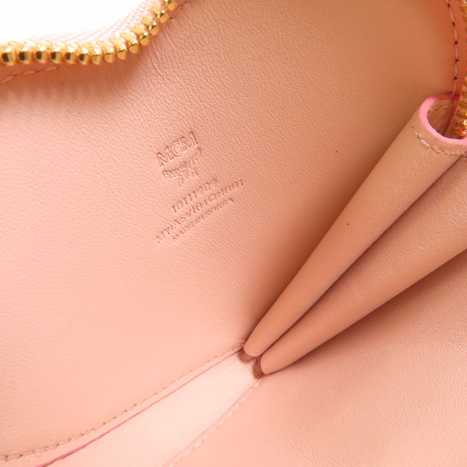 MCM 塗層帆布Pink Heart Coin Case金扣零錢包