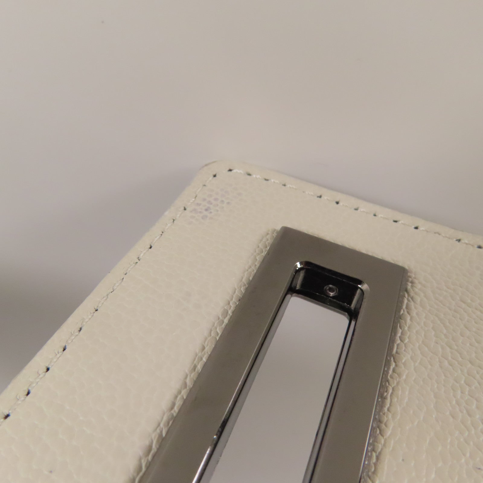 Delvaux 牛皮皮革Delvaux Shoulder Bag銀扣肩背袋黑色