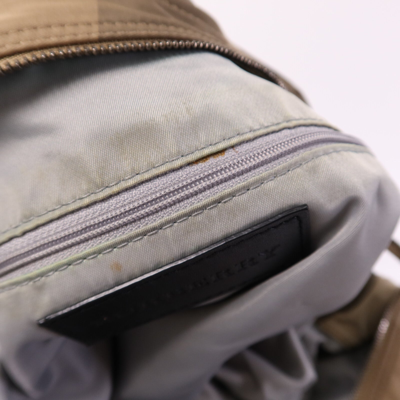 BURBERRY 尼龍Buckleigh Tote肩背袋