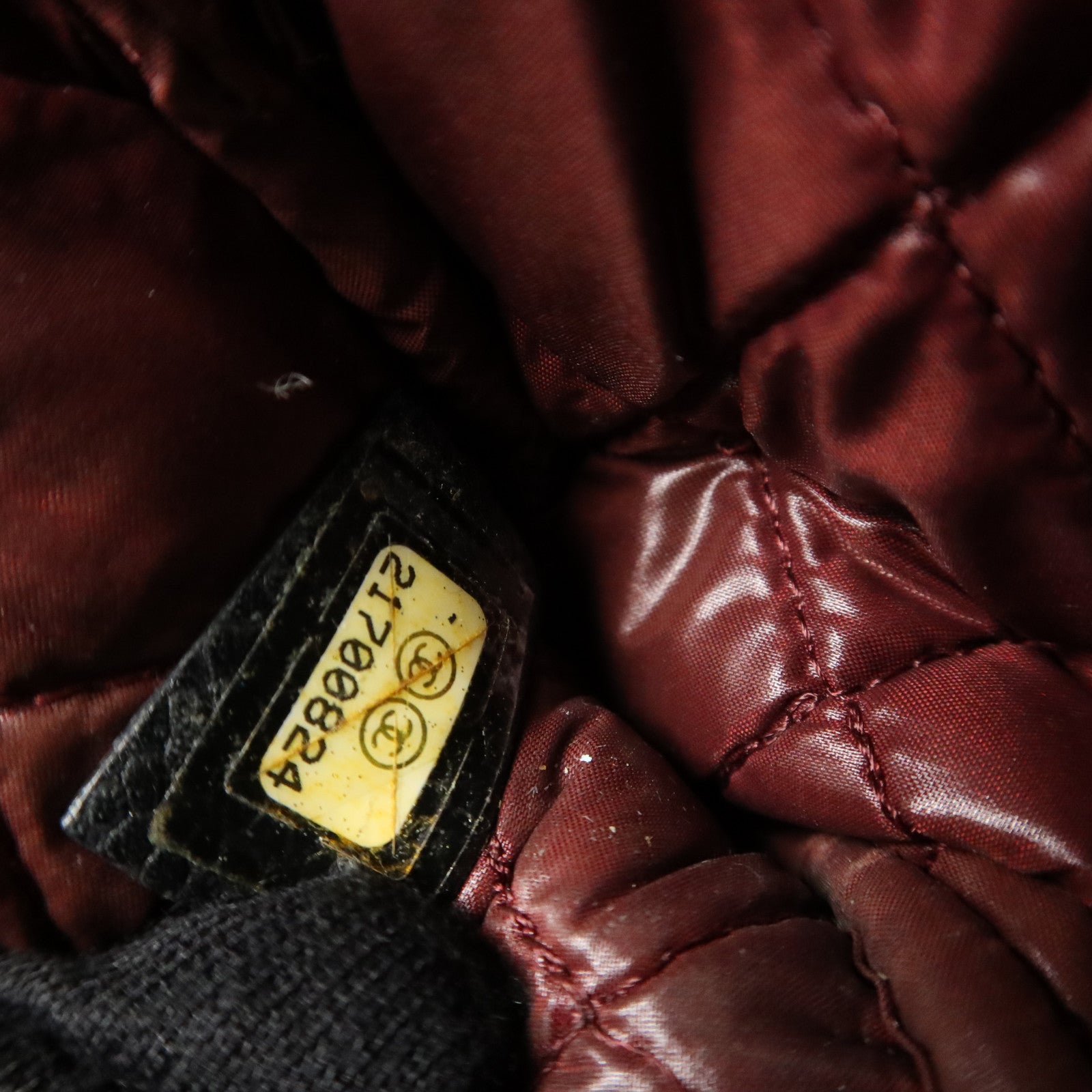 CHANEL 牛皮皮革Classic Mini Zipped Pouch銀扣手拿包