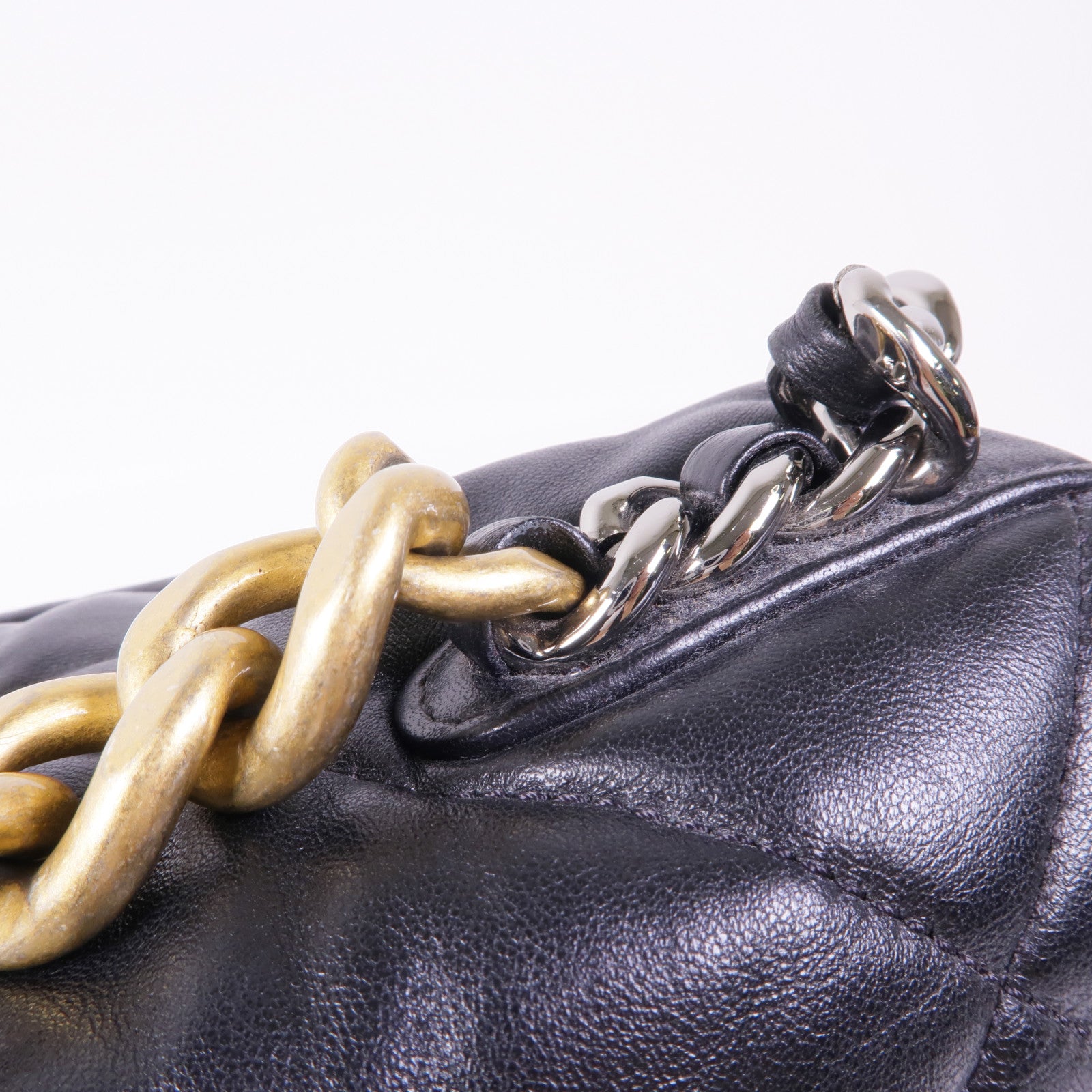 CHANEL 羊皮皮革Chanel 19金扣/銀扣手挽肩背兩用袋