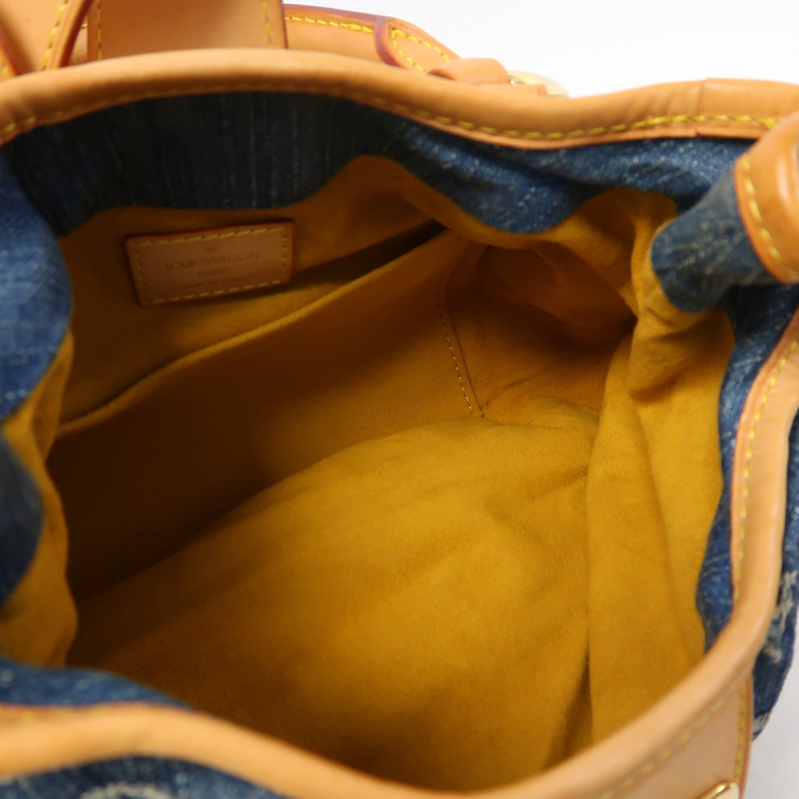 LOUIS VUITTON Monogram Denim Pleaty金扣手挽袋藍色