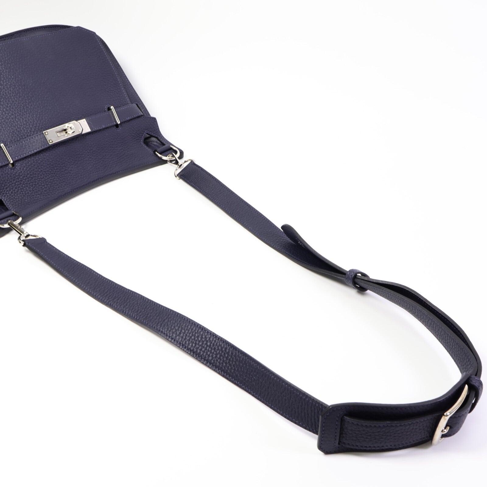HERMES Clemence皮革Jypsiere 28肩背袋Blue Nuit
