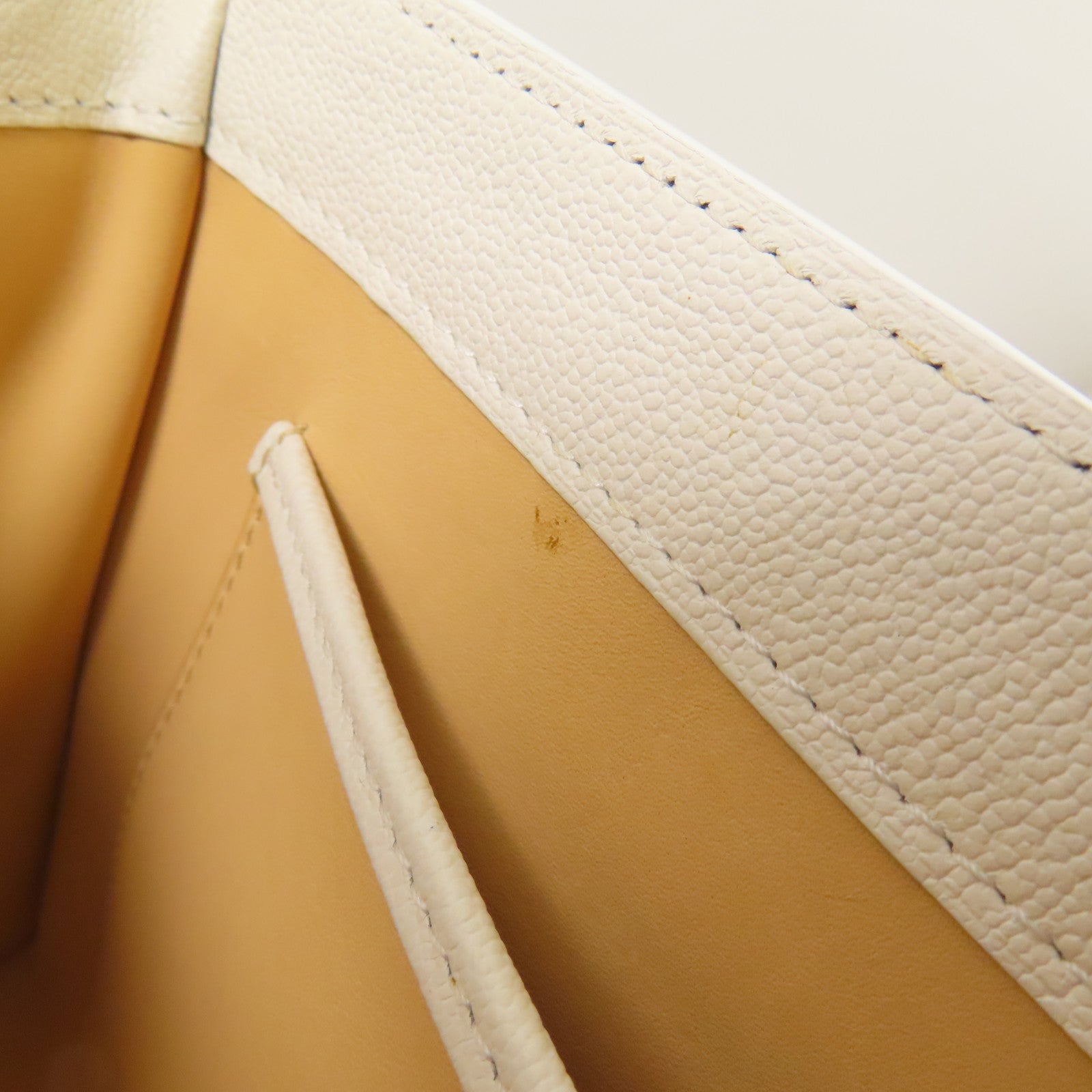 Delvaux 牛皮皮革Delvaux Shoulder Bag銀扣肩背袋黑色