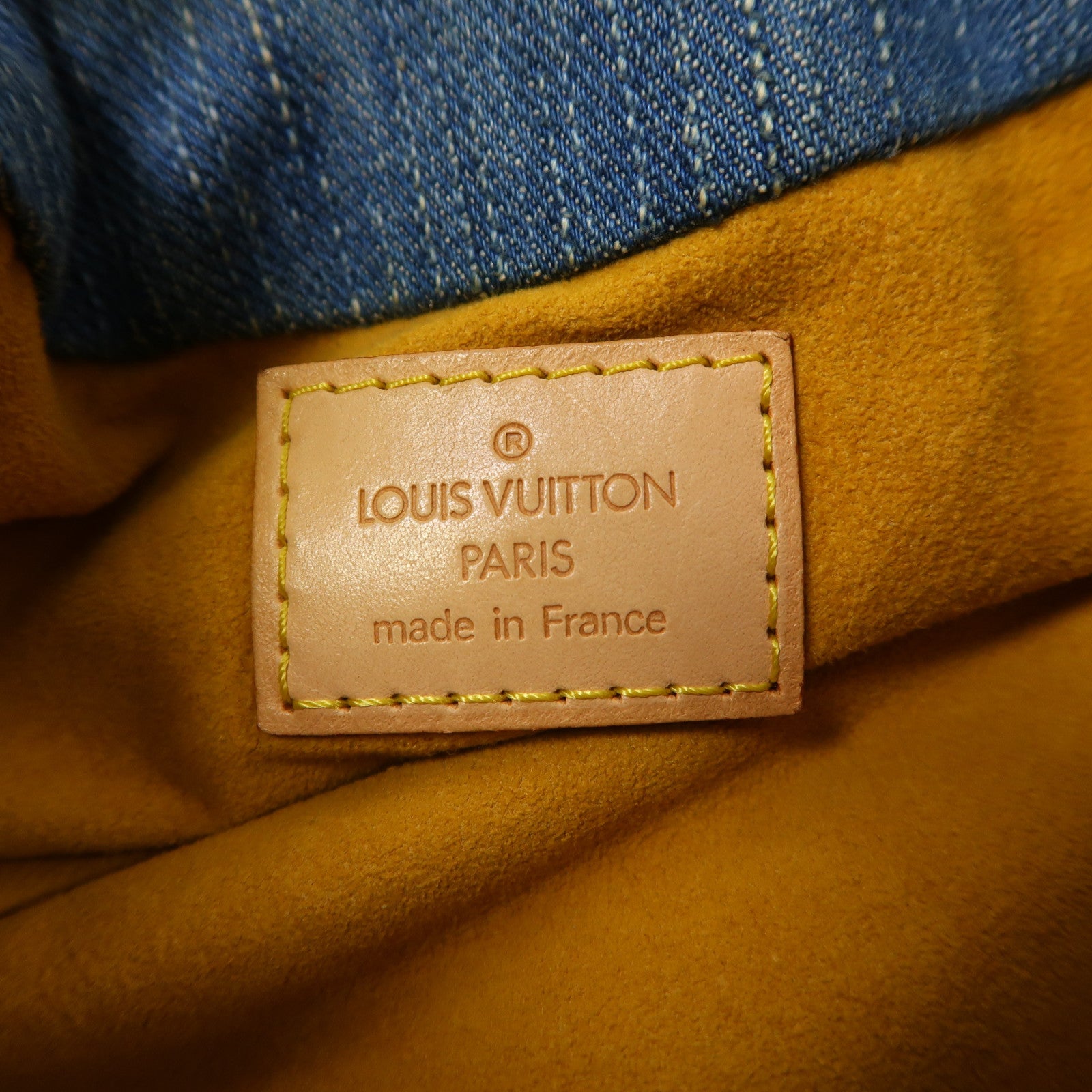 LOUIS VUITTON Monogram Denim Pleaty金扣手挽袋藍色