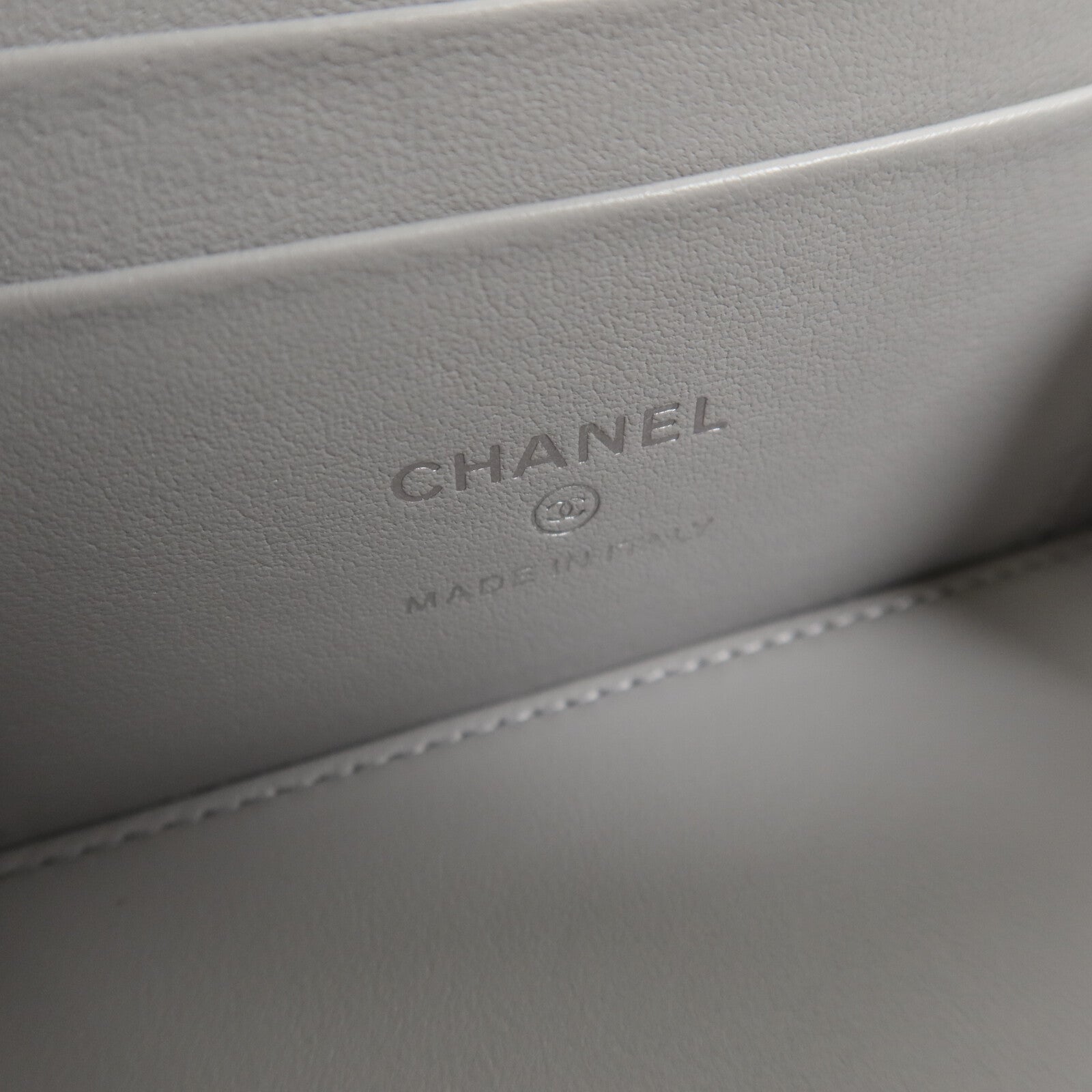 CHANEL 牛皮皮革25B Vanity Case鏈帶肩背袋