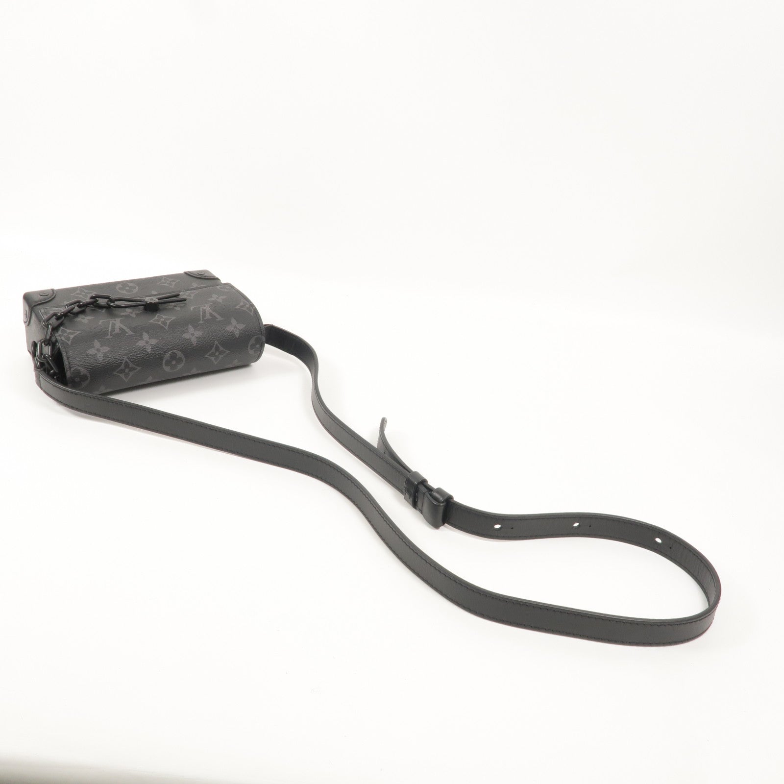 LOUIS VUITTON Monogram Eclipse Steamer Wearable Wallet肩背袋