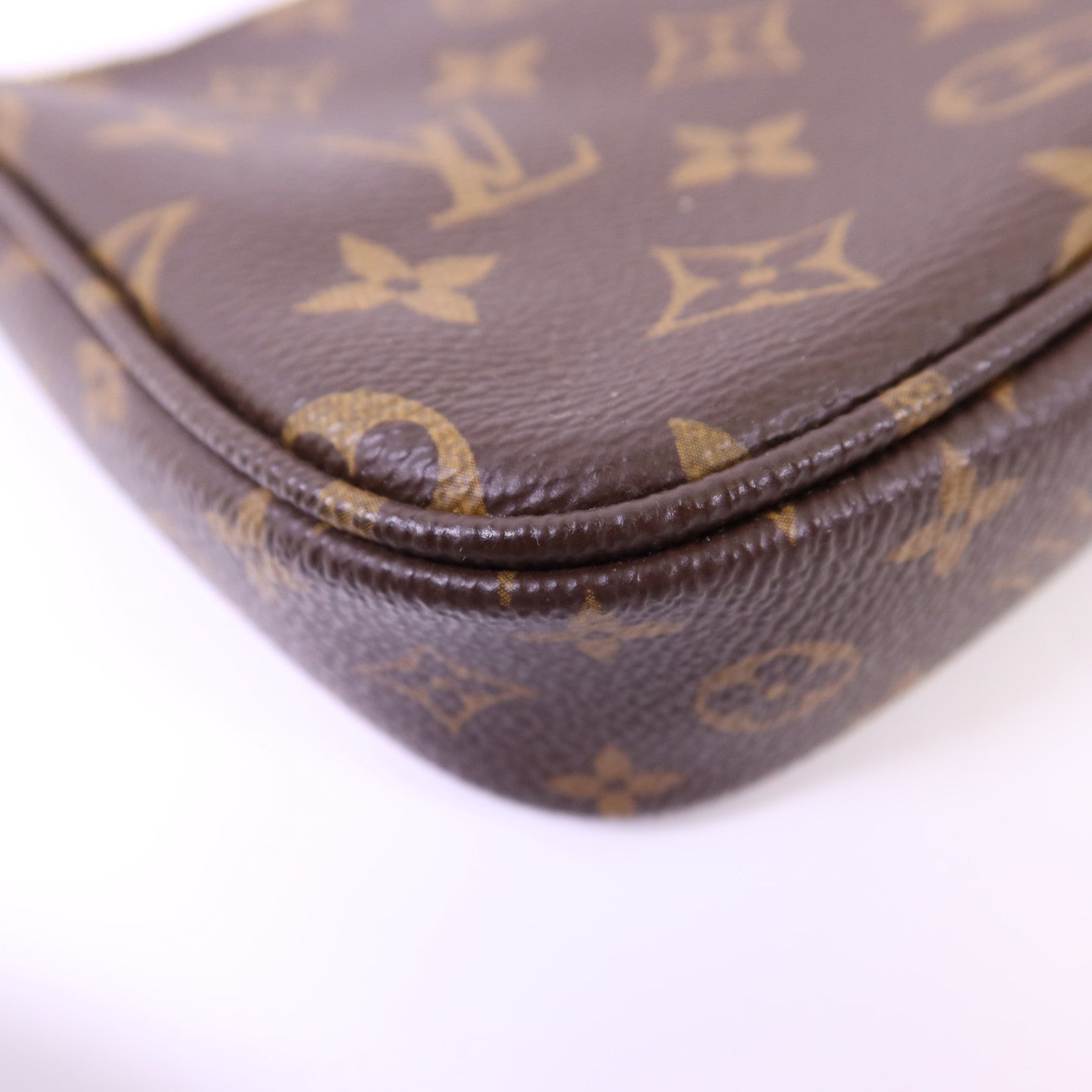 LOUIS VUITTON 【激減優惠】Monogram Multi Pochette Accessoires金扣肩背袋