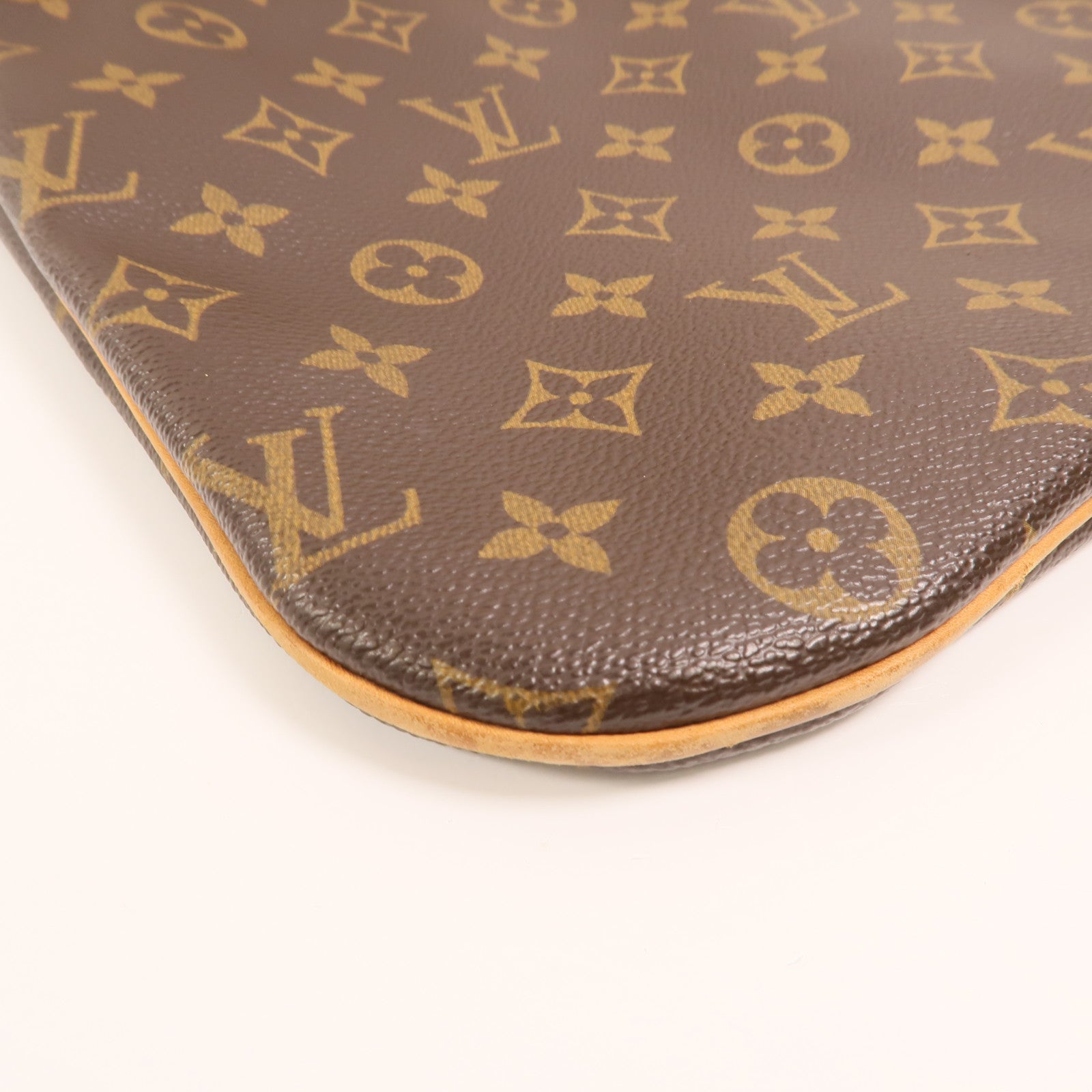 LOUIS VUITTON Monogram Pochette Bosphore金扣肩背袋棕色