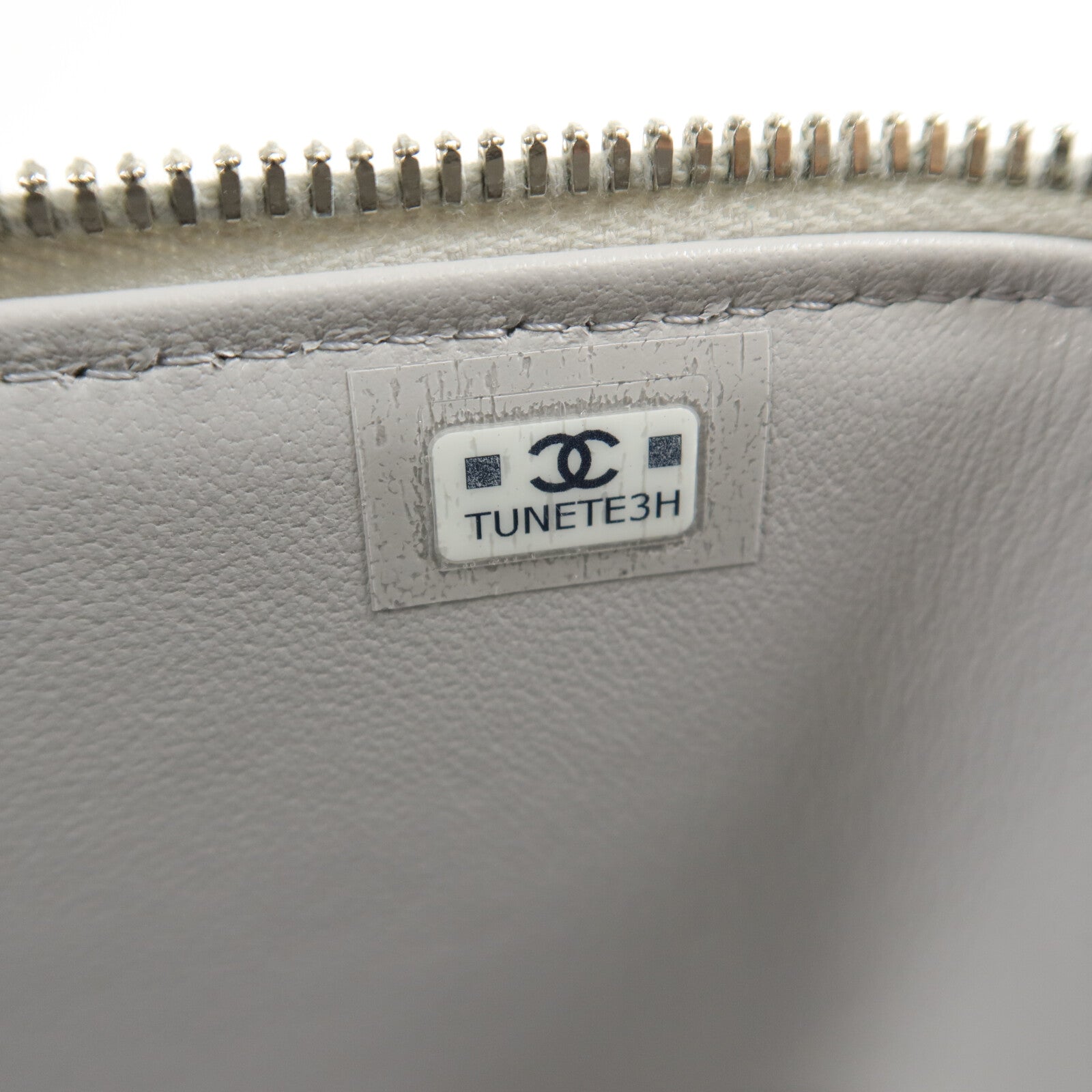 CHANEL 牛皮皮革25B Vanity Case鏈帶肩背袋