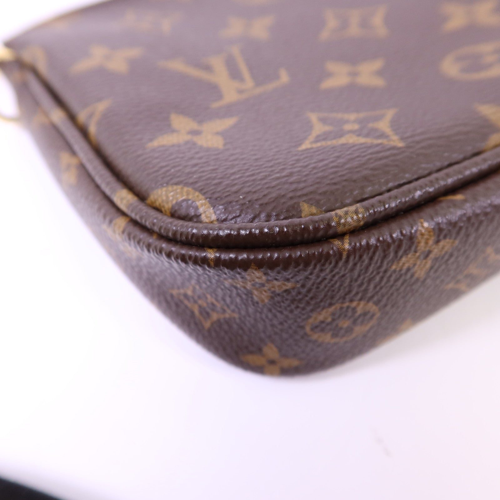 LOUIS VUITTON Monogram Multi Pochette Accessoires金扣肩背袋