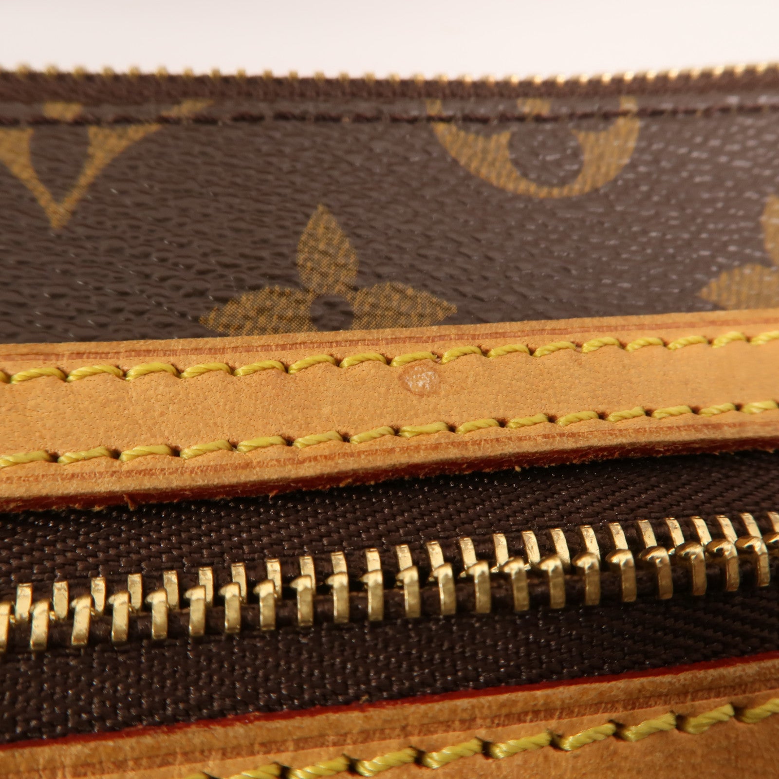 LOUIS VUITTON Monogram Pochette Bosphore金扣肩背袋棕色