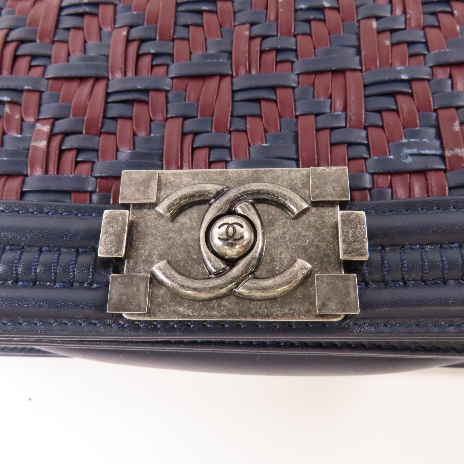 CHANEL 皮革Boy 20鏈帶肩背袋