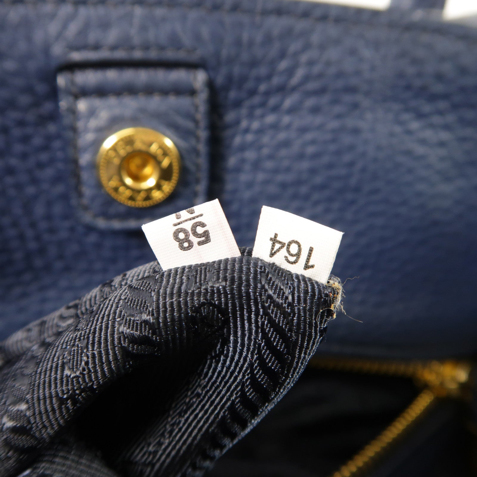 PRADA 牛皮皮革2 Way Shoulder金扣手挽肩背兩用袋