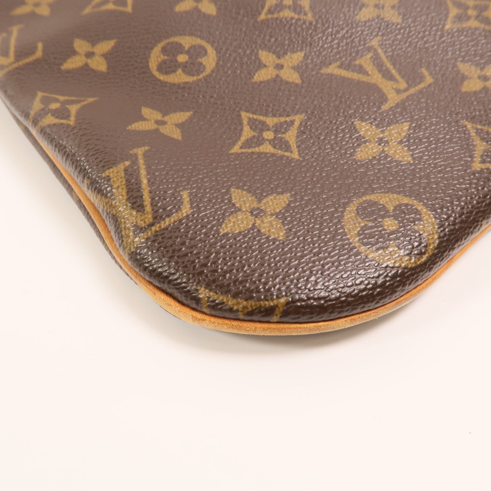 LOUIS VUITTON Monogram Pochette Bosphore金扣肩背袋棕色