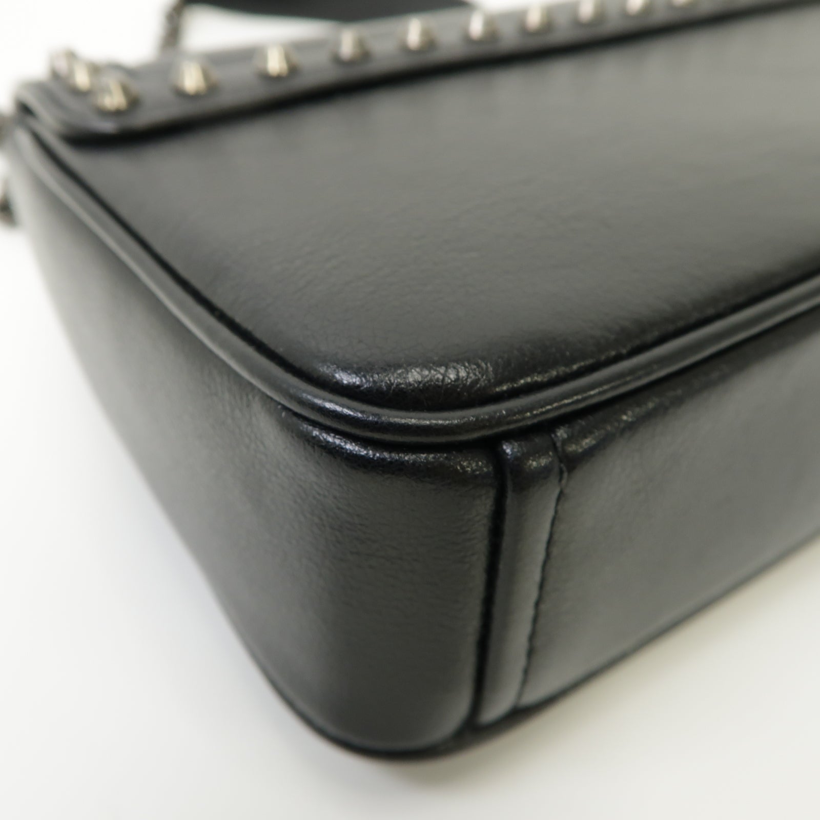 PRADA Glace Calf牛皮皮革Chain Shoulder銀扣鏈帶肩背袋黑色