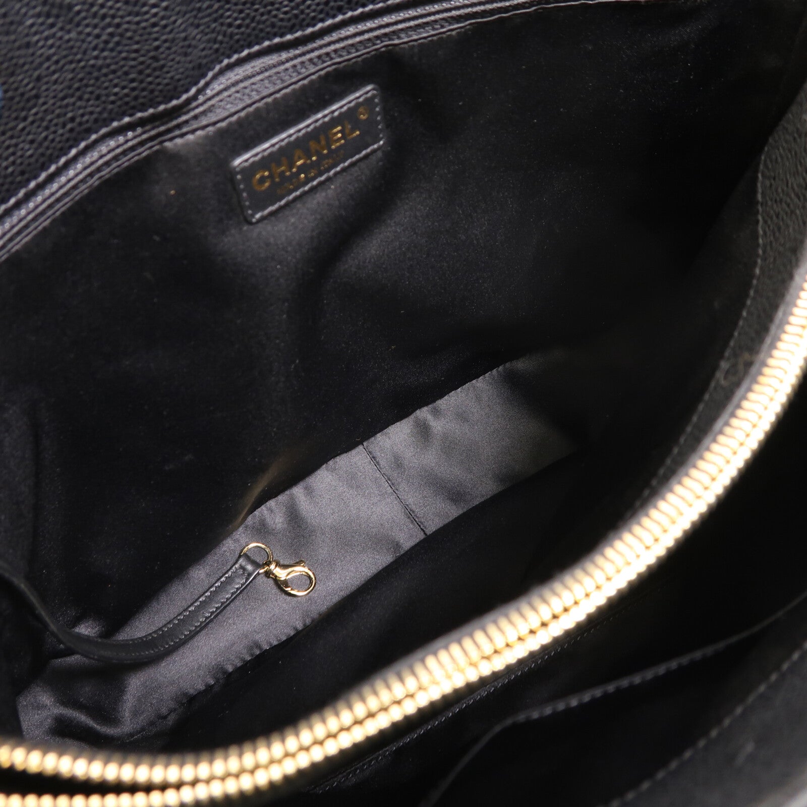 CHANEL 牛皮皮革GST Grand Shopping Tote Bag金扣鏈帶肩背袋