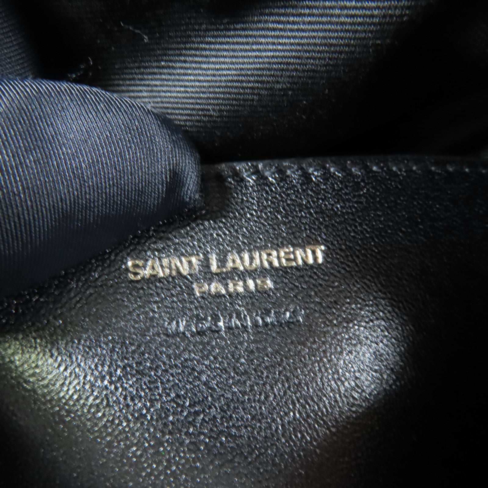 SAINT LAURENT 羊皮皮革Niki Cube肩背袋