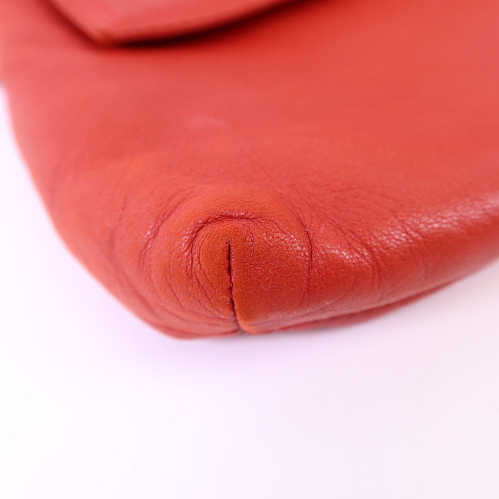 LOEWE 羊皮皮革Shoulder Bag金扣手挽袋