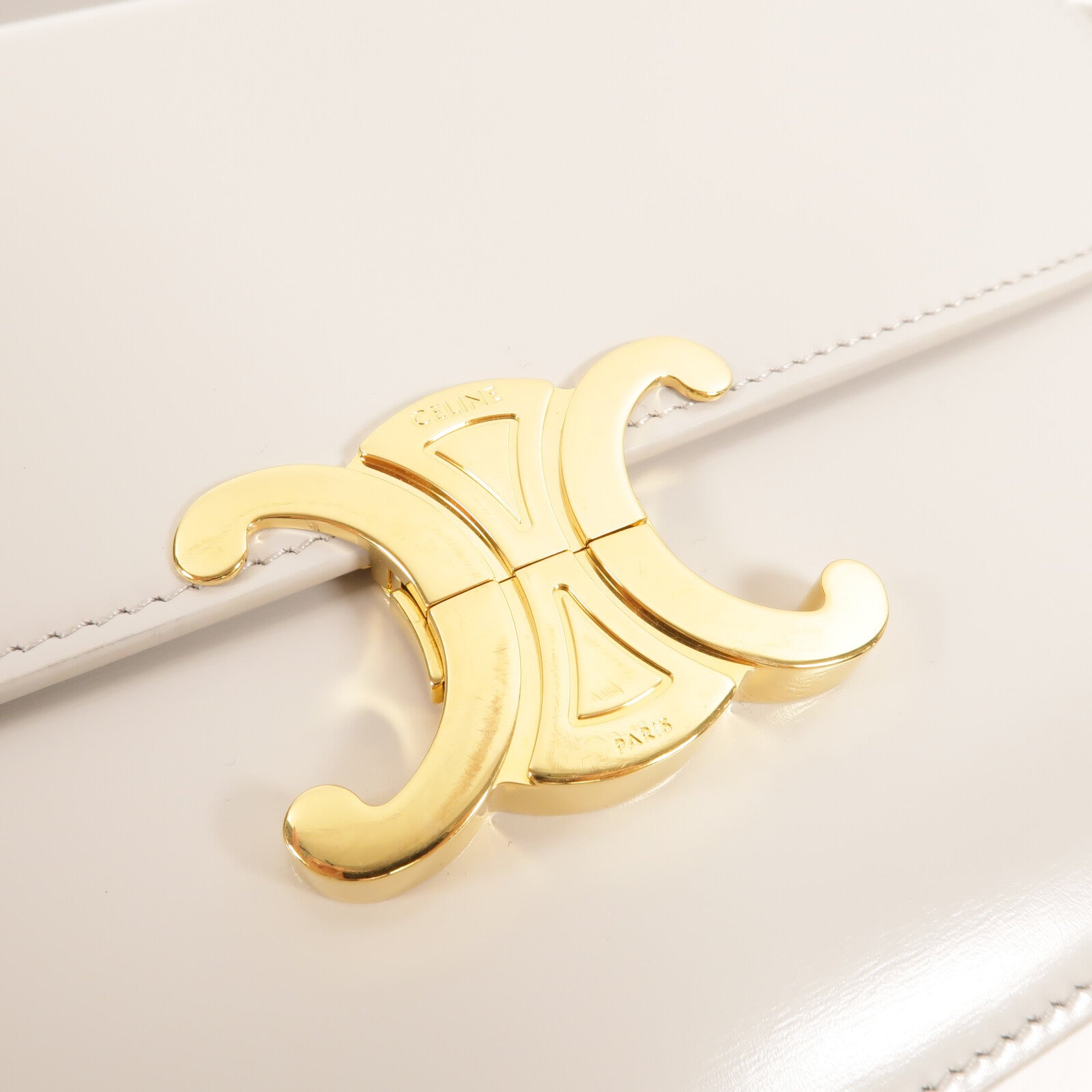 CELINE 牛皮皮革Classique Triomphe Medium肩背袋