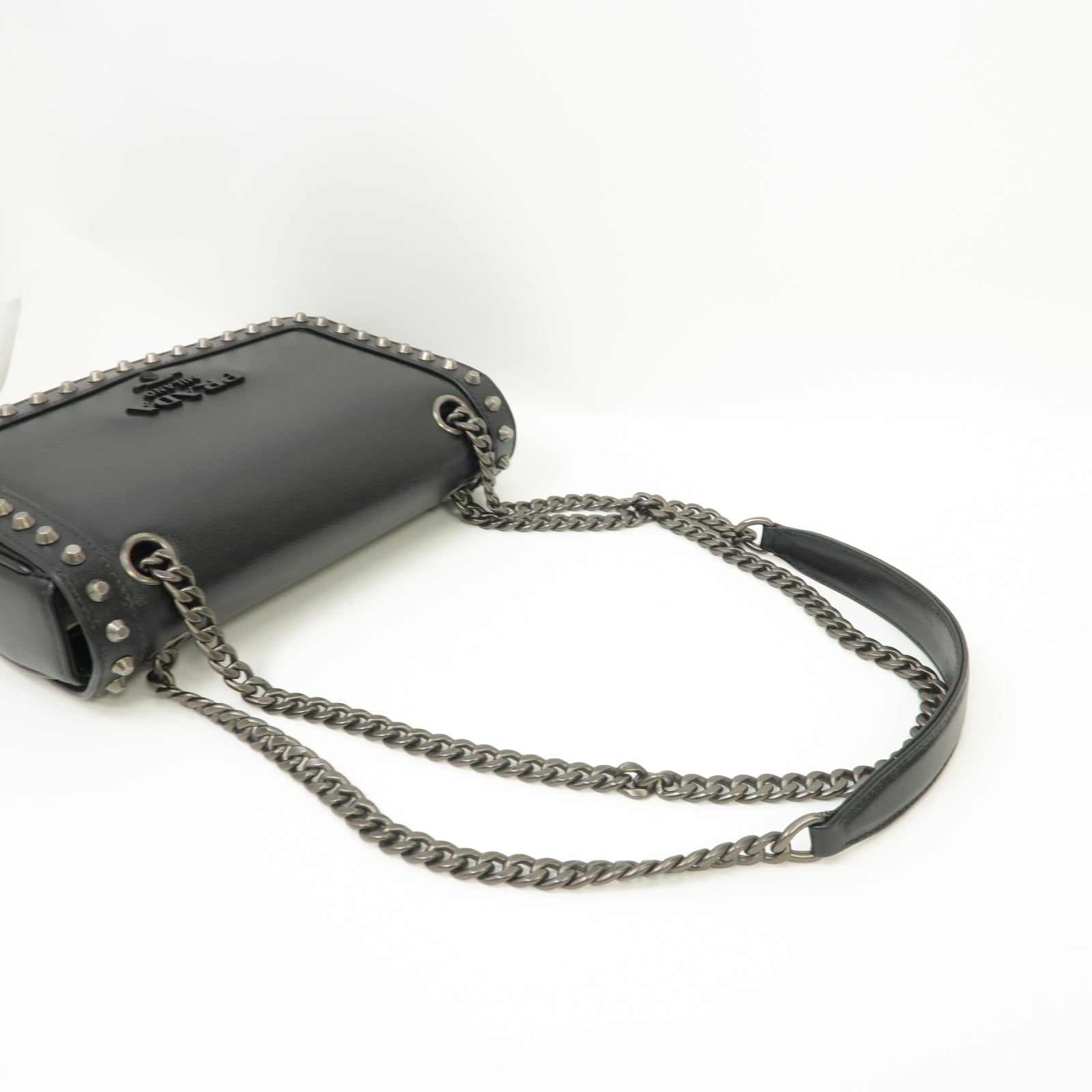 PRADA Glace Calf牛皮皮革Chain Shoulder銀扣鏈帶肩背袋黑色