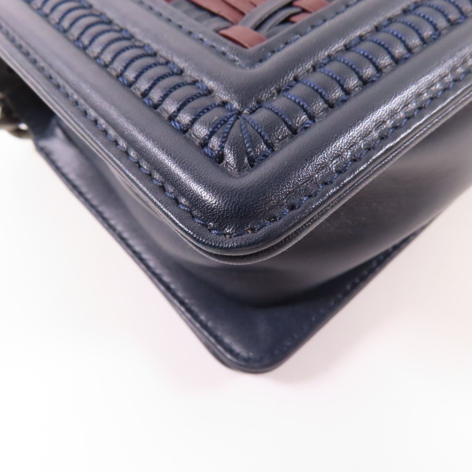 CHANEL 皮革Boy 20鏈帶肩背袋