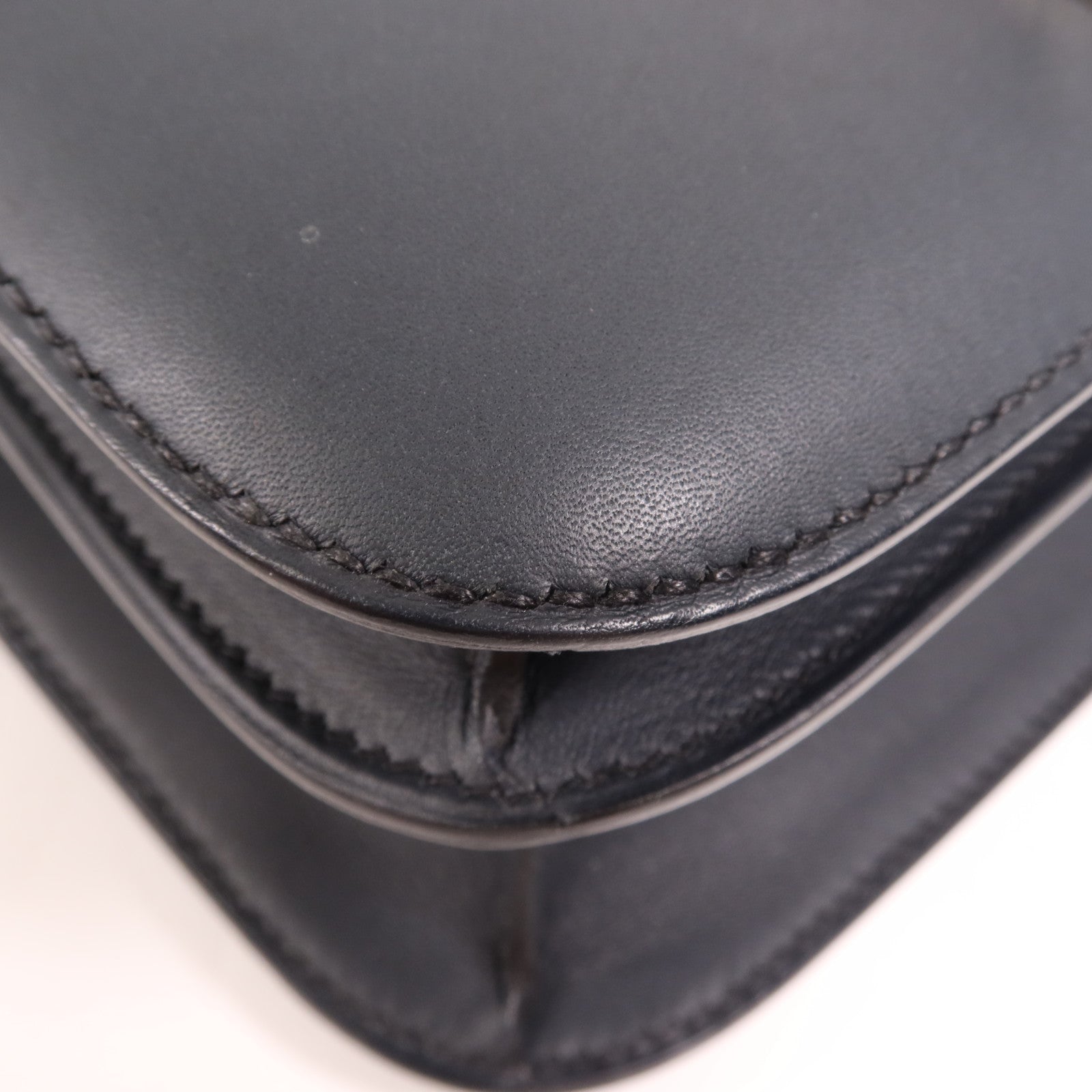 HERMES Swift皮革Constance 24銀扣肩背袋Bleu Ocean