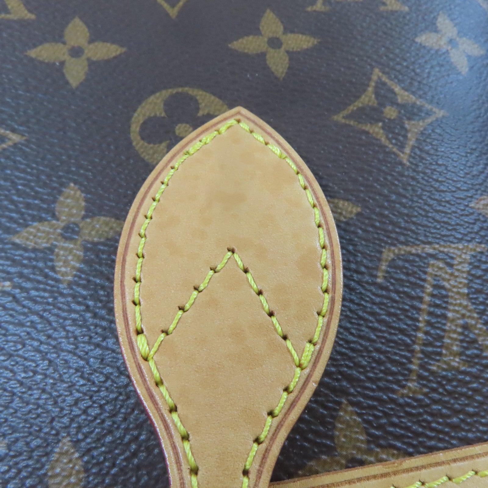 LOUIS VUITTON Monogram Neverfull MM金扣手挽袋啡色