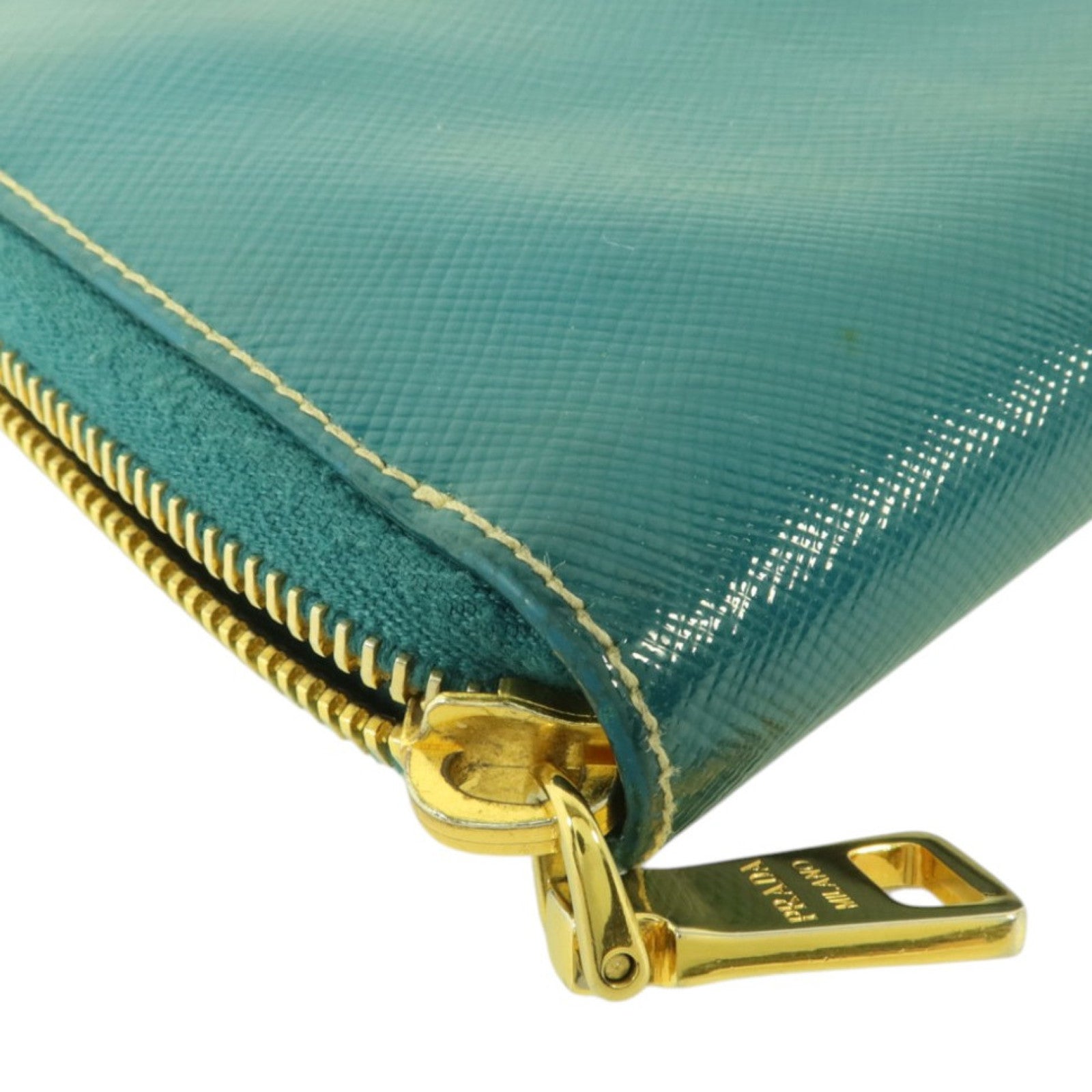 PRADA 漆皮皮革Long Wallet金扣長錢包