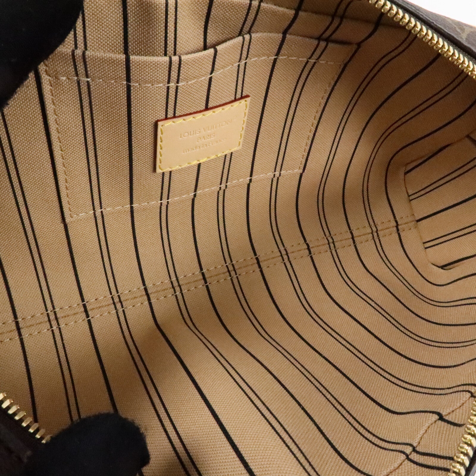 LOUIS VUITTON Monogram Hang On肩背袋
