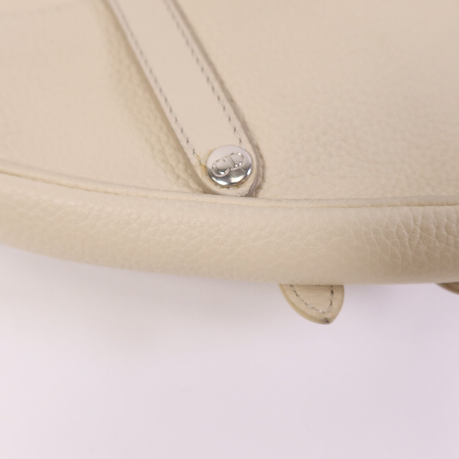 Dior 牛皮皮革Saddle Bag銀扣肩背袋